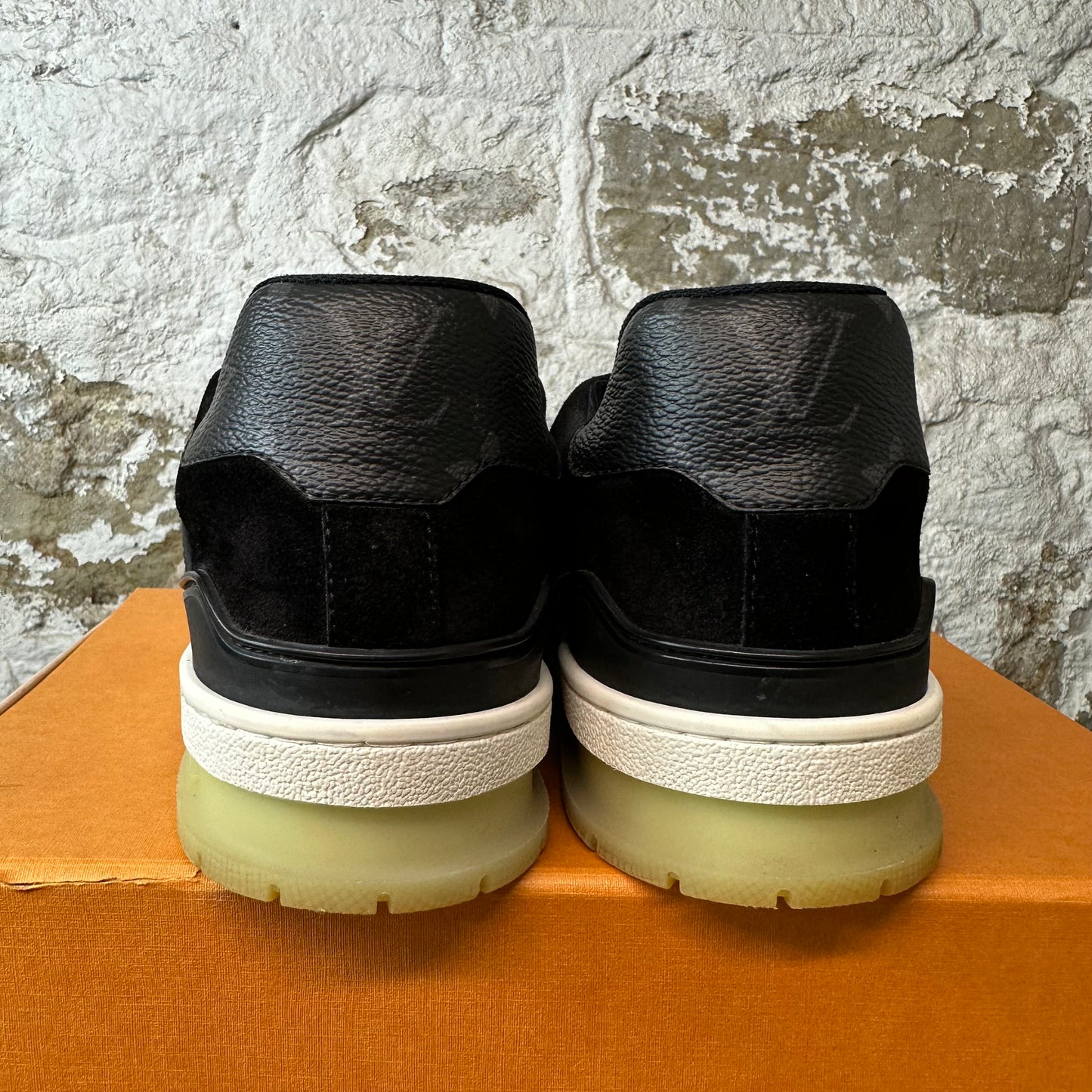 Louis Vuitton Graphite Trainer Sneaker Sz 8 (6.5LV)