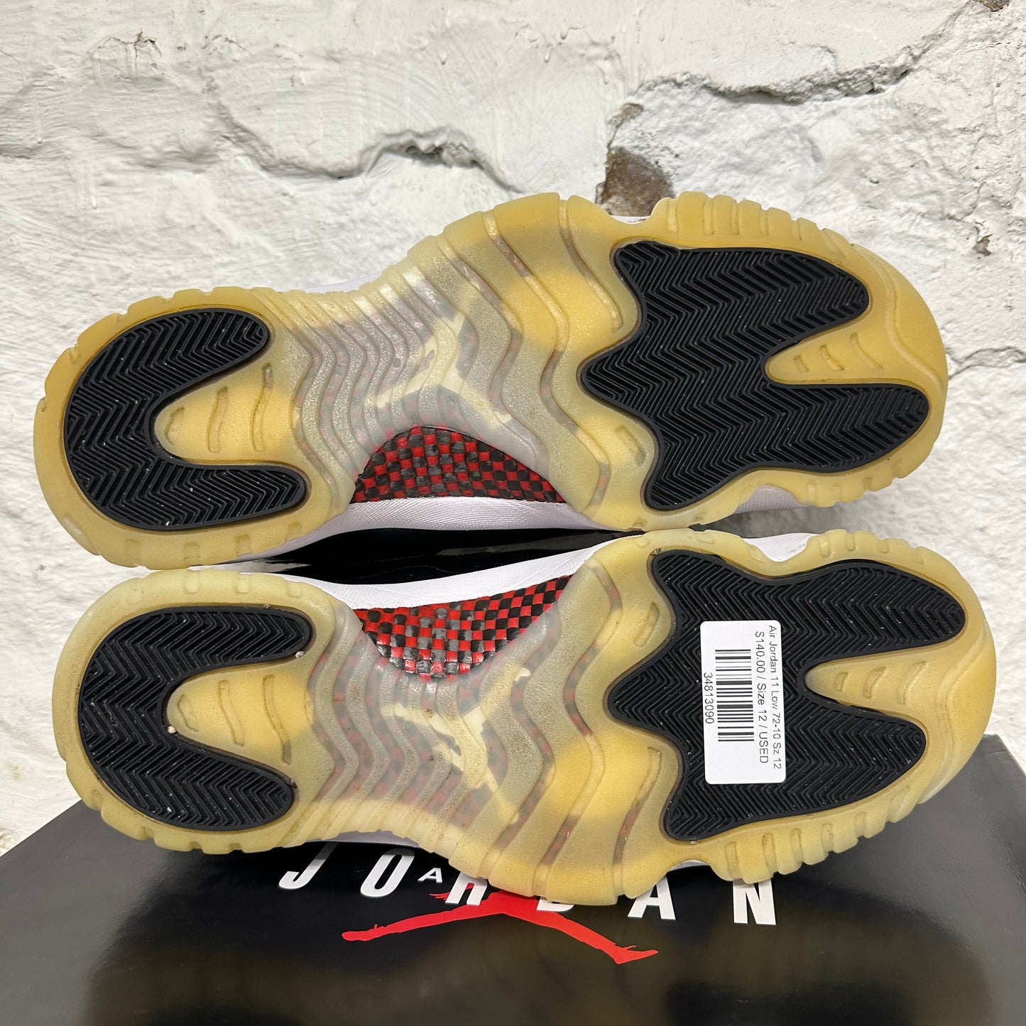 Air Jordan 11 Low 72-10 Sz 12