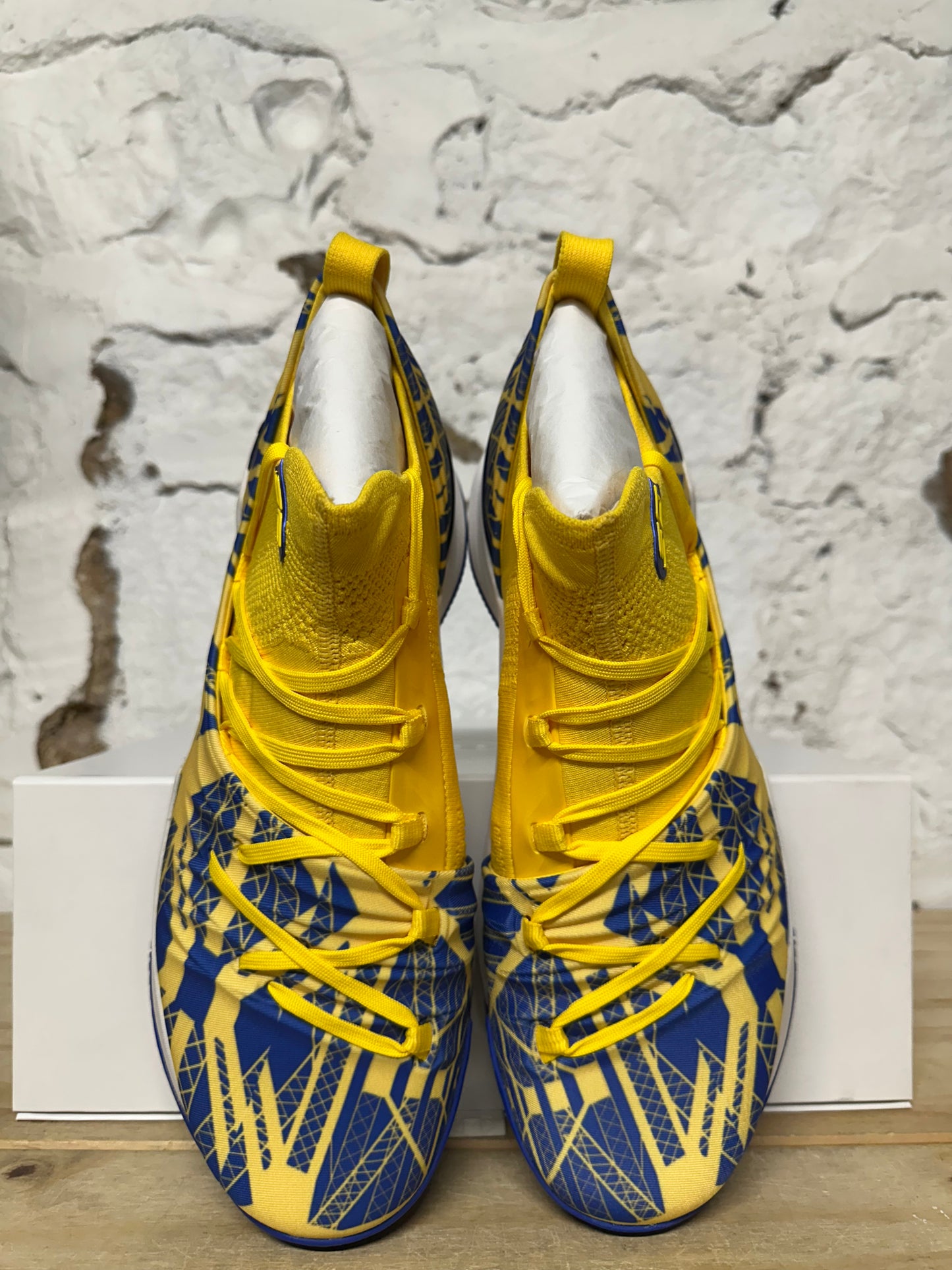 Under Armour Curry 5 Icon Golden State Bridge Sz 10.5 DS