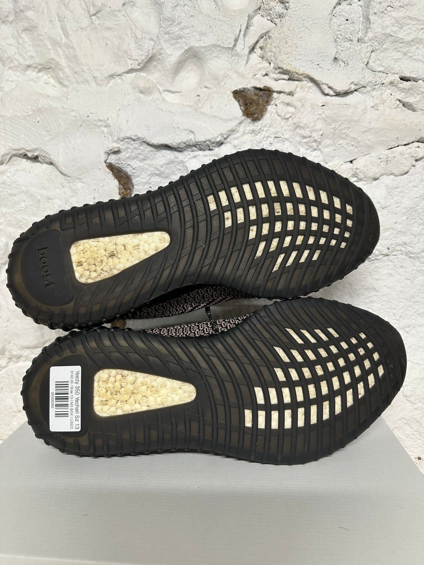 Yeezy 350 Yecheil Sz 13
