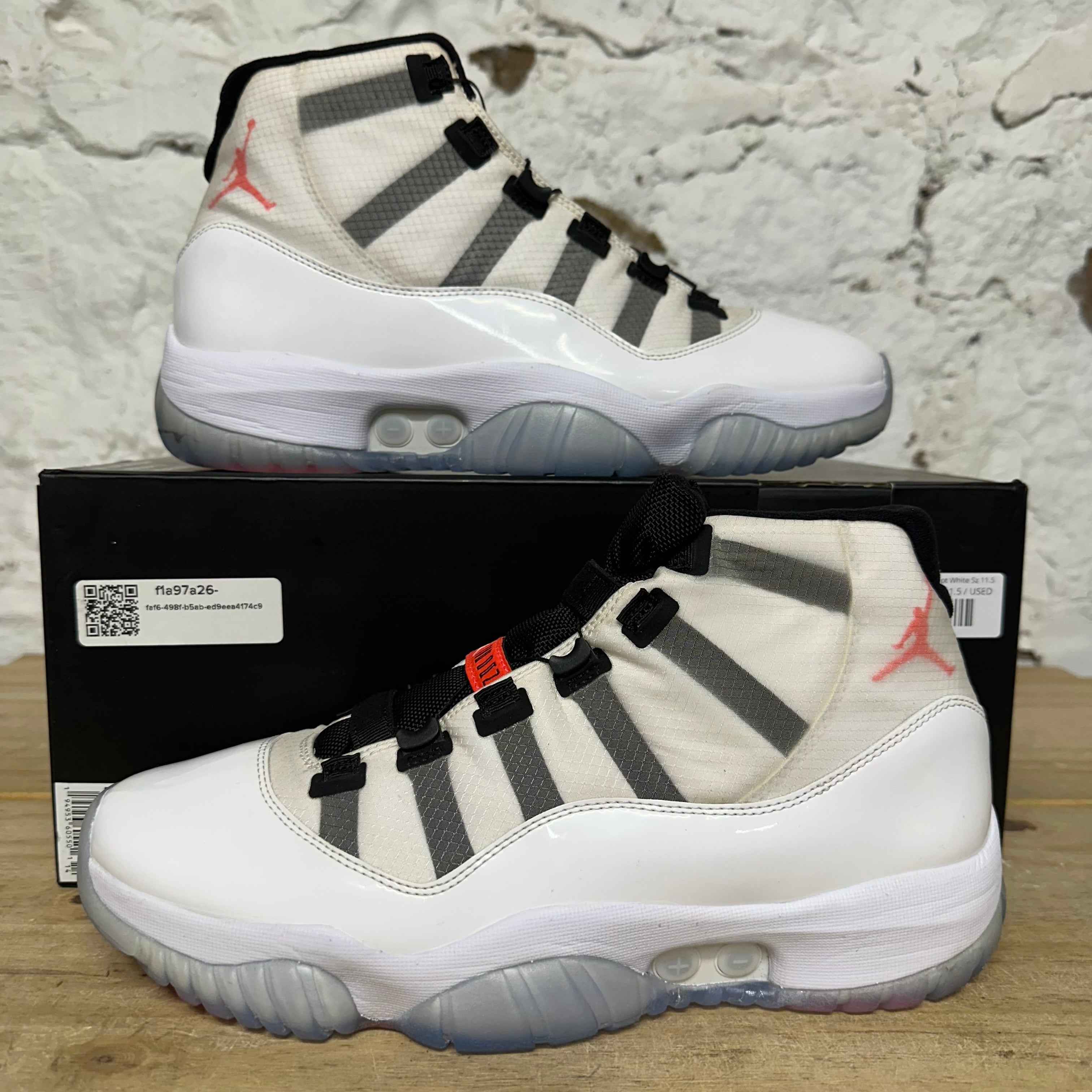 Air Jordan 11 High Adapt White Sz 11.5