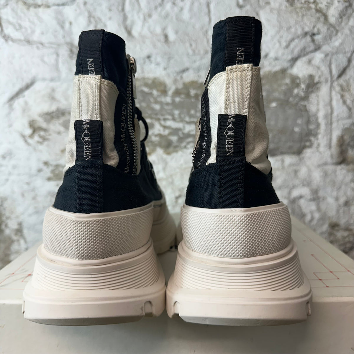 Alexander McQueen Black White Overlapping Tread Boot Sz 14 (47)