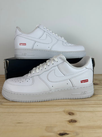 Nike Air Force 1 Low Supreme White Sz 11