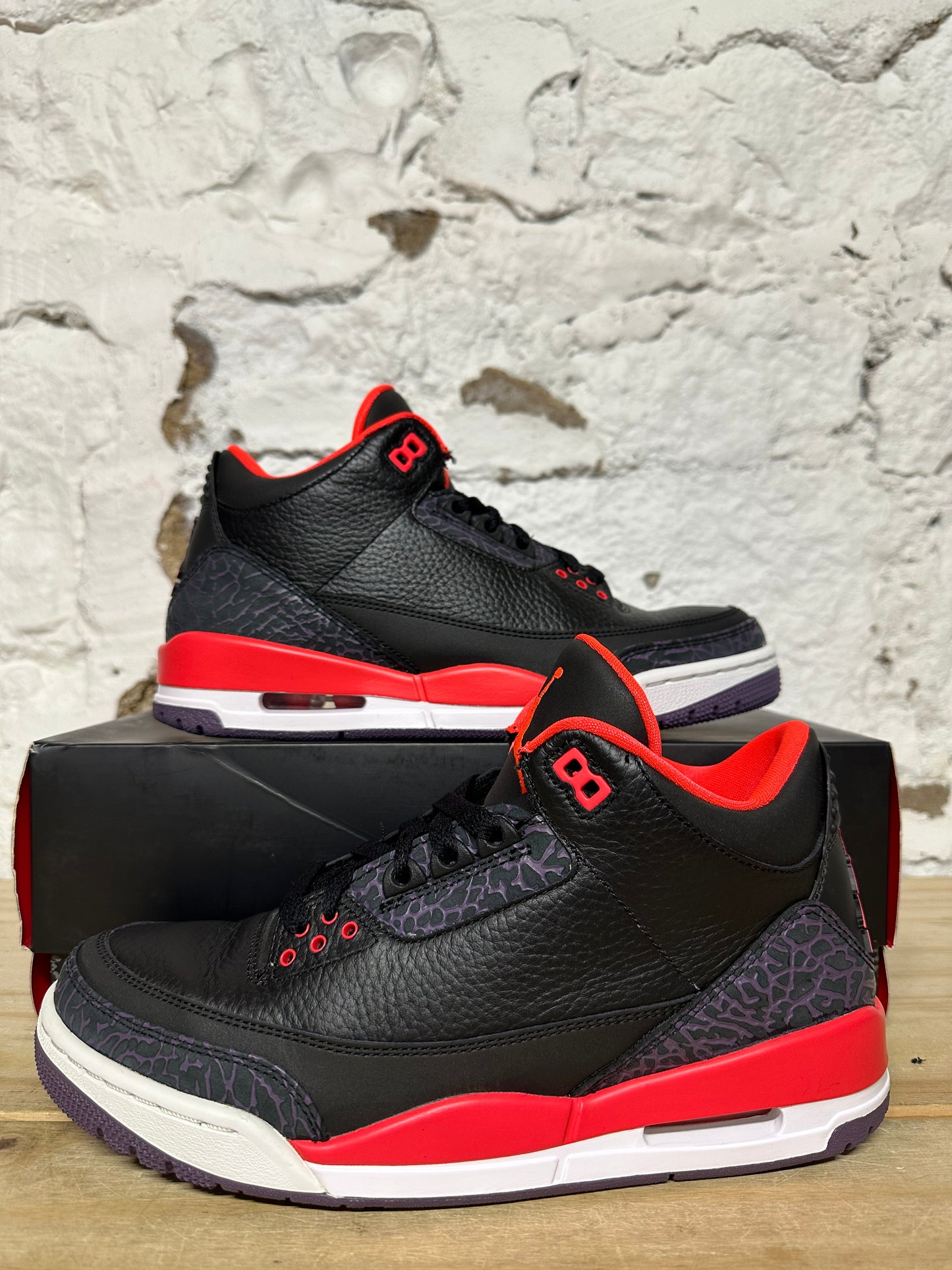 Air Jordan 3 Crimson Sz 8