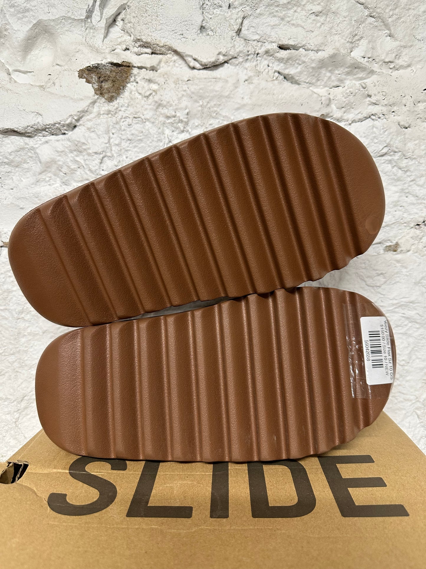 Yeezy Slide Flax Sz 10 DS