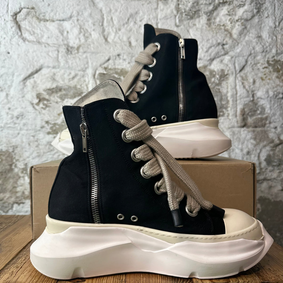 Rick Owens Jumbo Lace Abstract Black Milk Sneaker Sz 12 (45)