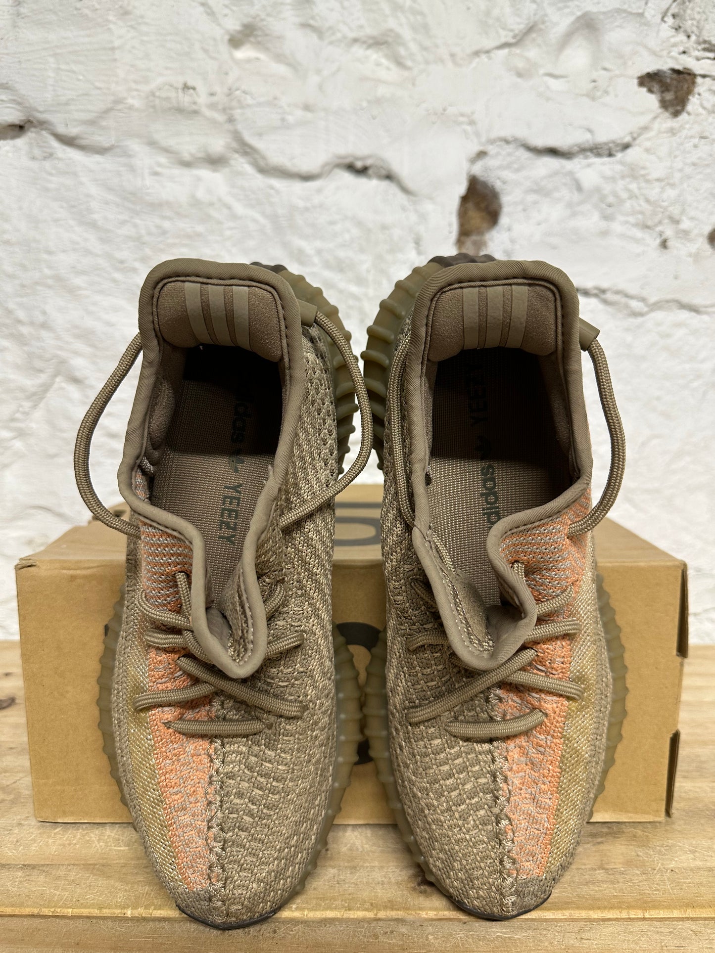 Yeezy 350 V2 Sand Taupe Sz 7