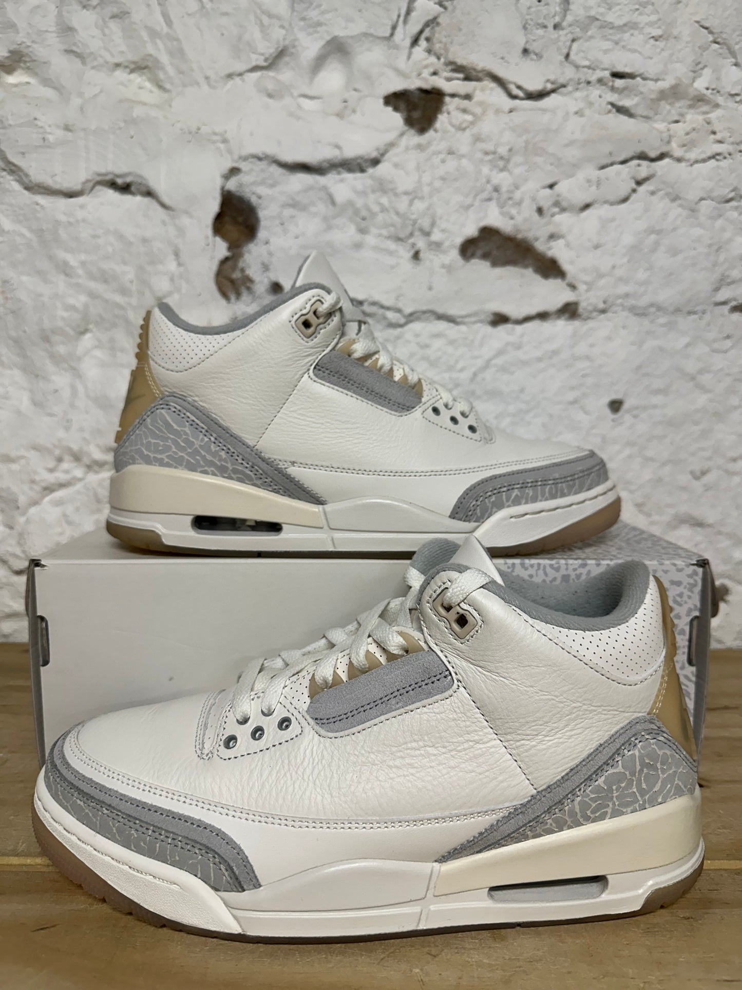 Air Jordan 3 Craft Ivory Sz 9
