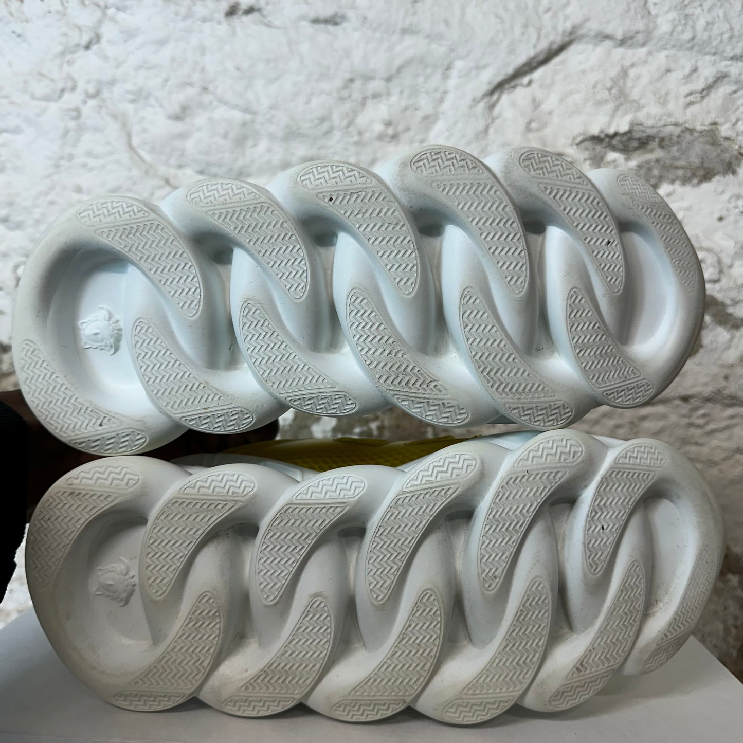 Versace Chain Reaction Yellow White Sneaker Sz 5 (37)