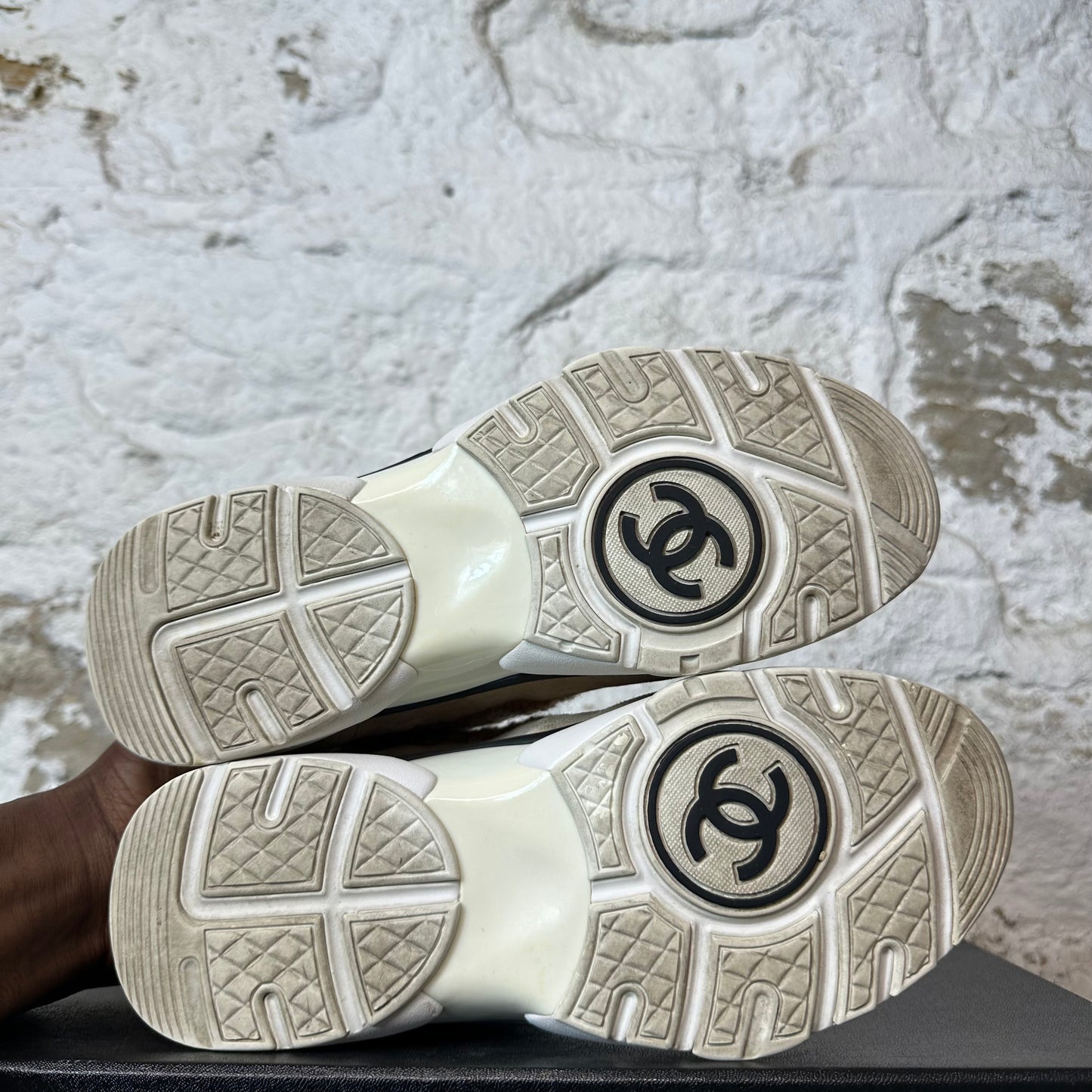 Chanel White CC Tan Tweed Trainer Sneaker Sz 4.5 (36.5)