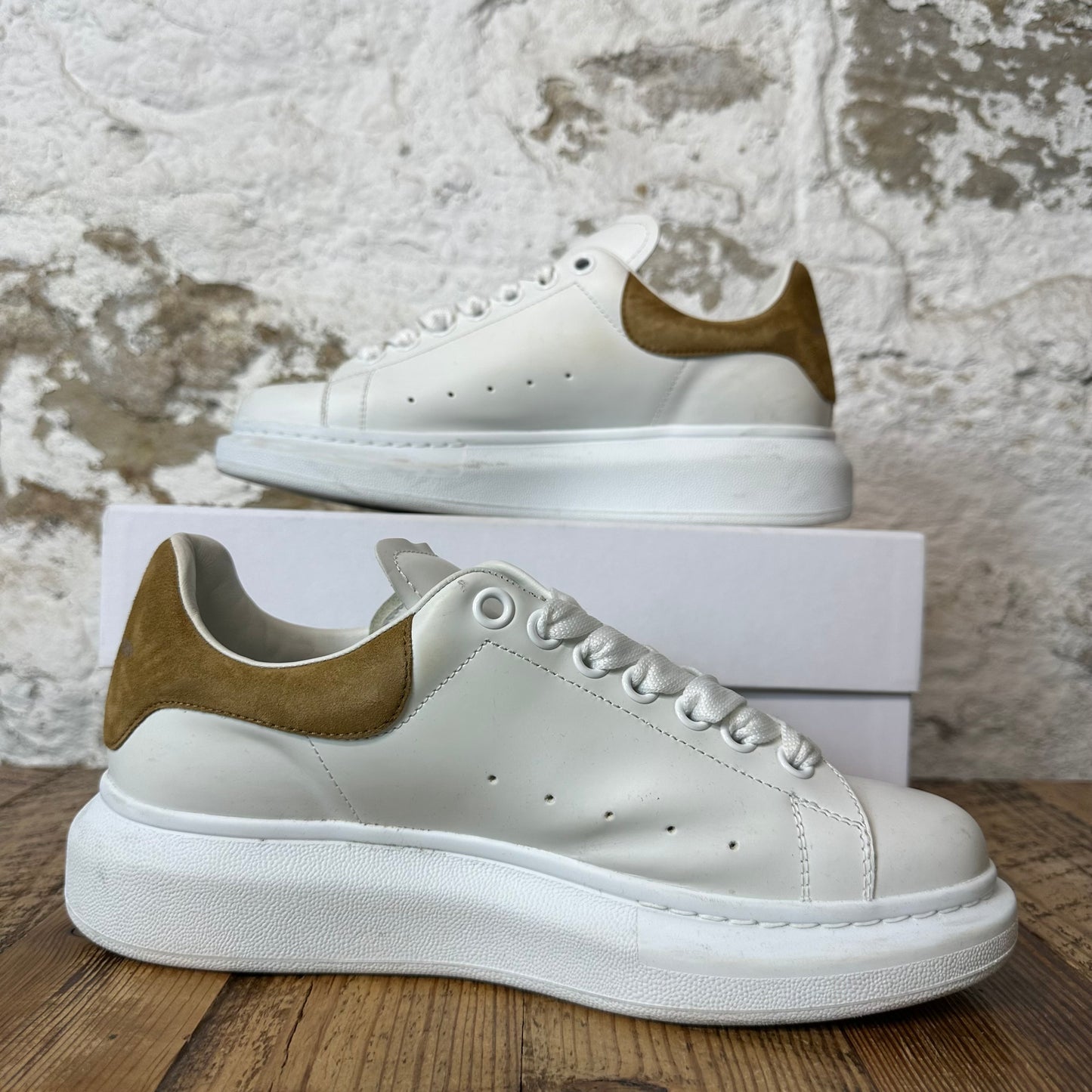 Alexander Mcqueen Brown Suede Tab White Sneaker Sz 7 (40)
