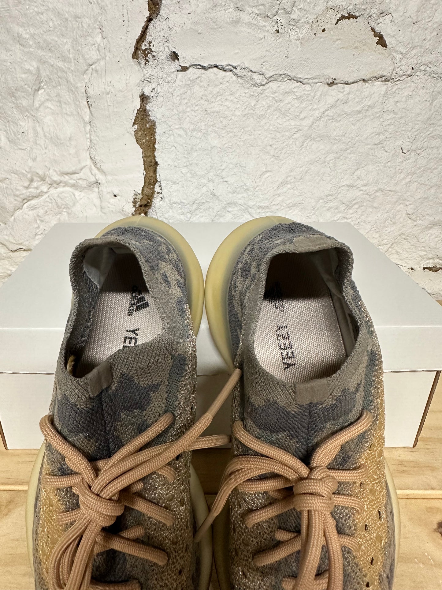 Yeezy 380 Mist Sz 5