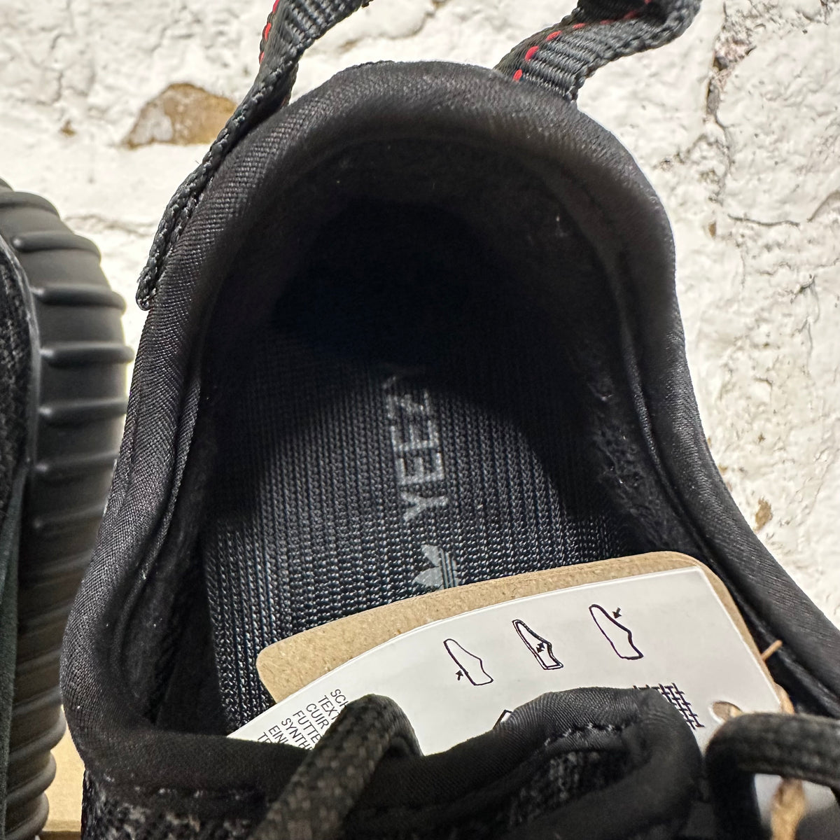 Yeezy 350 V2 Pirate Black (2023) Sz 8.5 DS