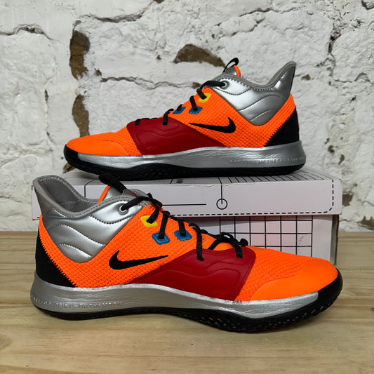Nike PG 3 NASA Sz 14