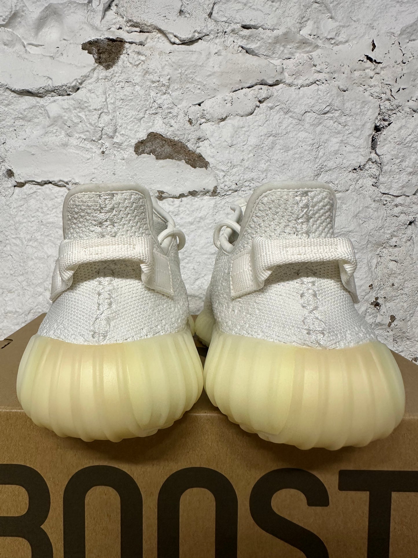 Yeezy 350 V2 Cream Sz 9.5