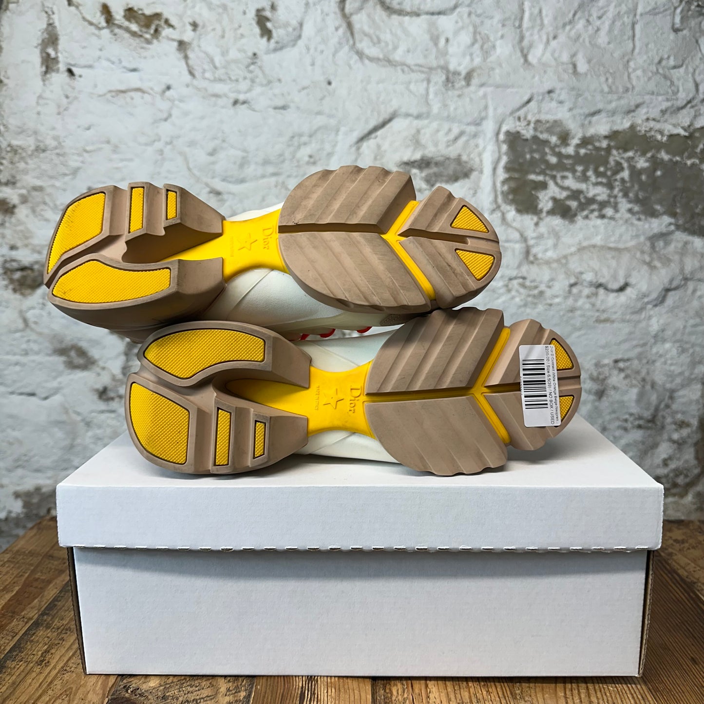 Dior D Connect White Orange Beige Neoprene Sneaker Sz 6.5 (39)