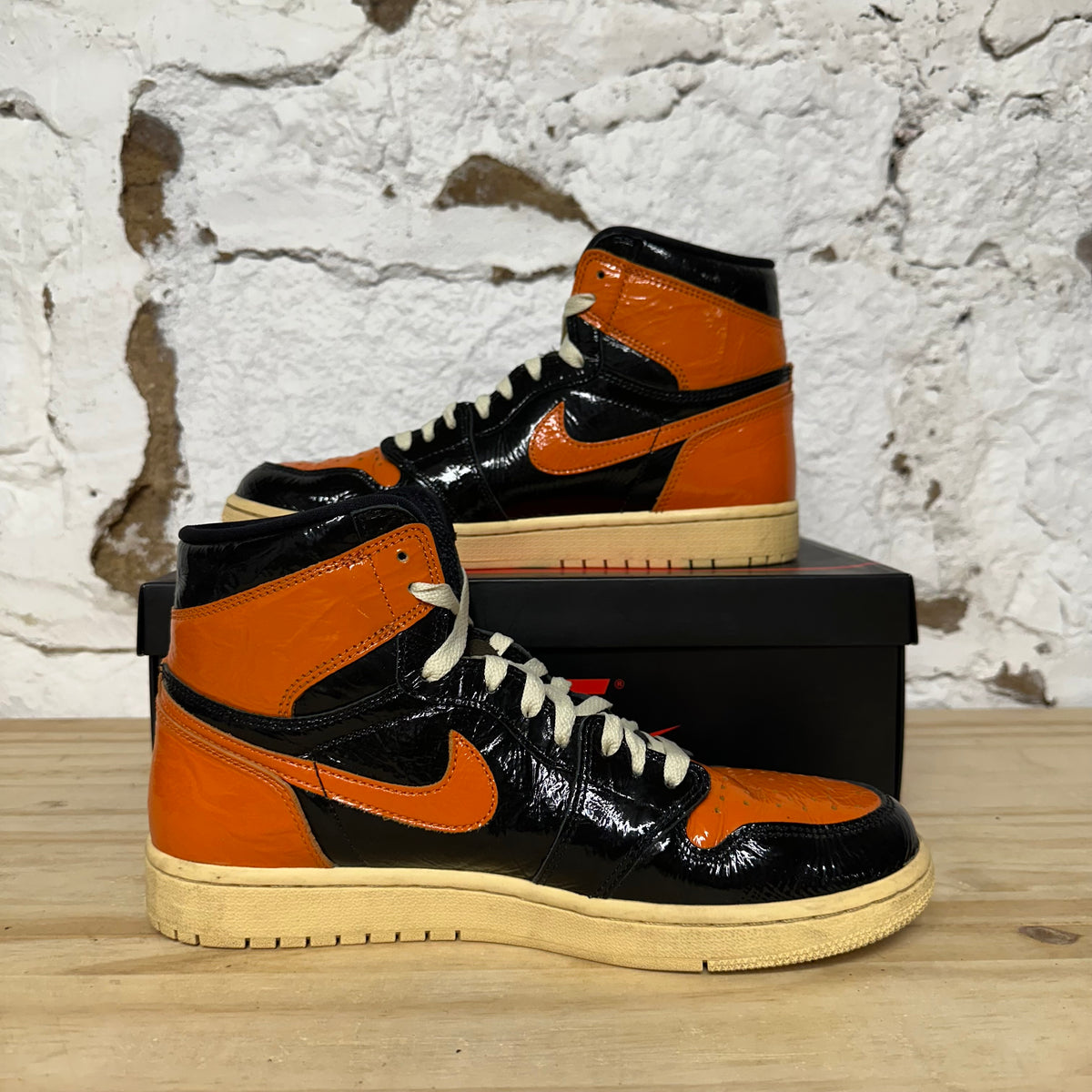 Air Jordan 1 High Shattered Backboard 3.0 Sz 9