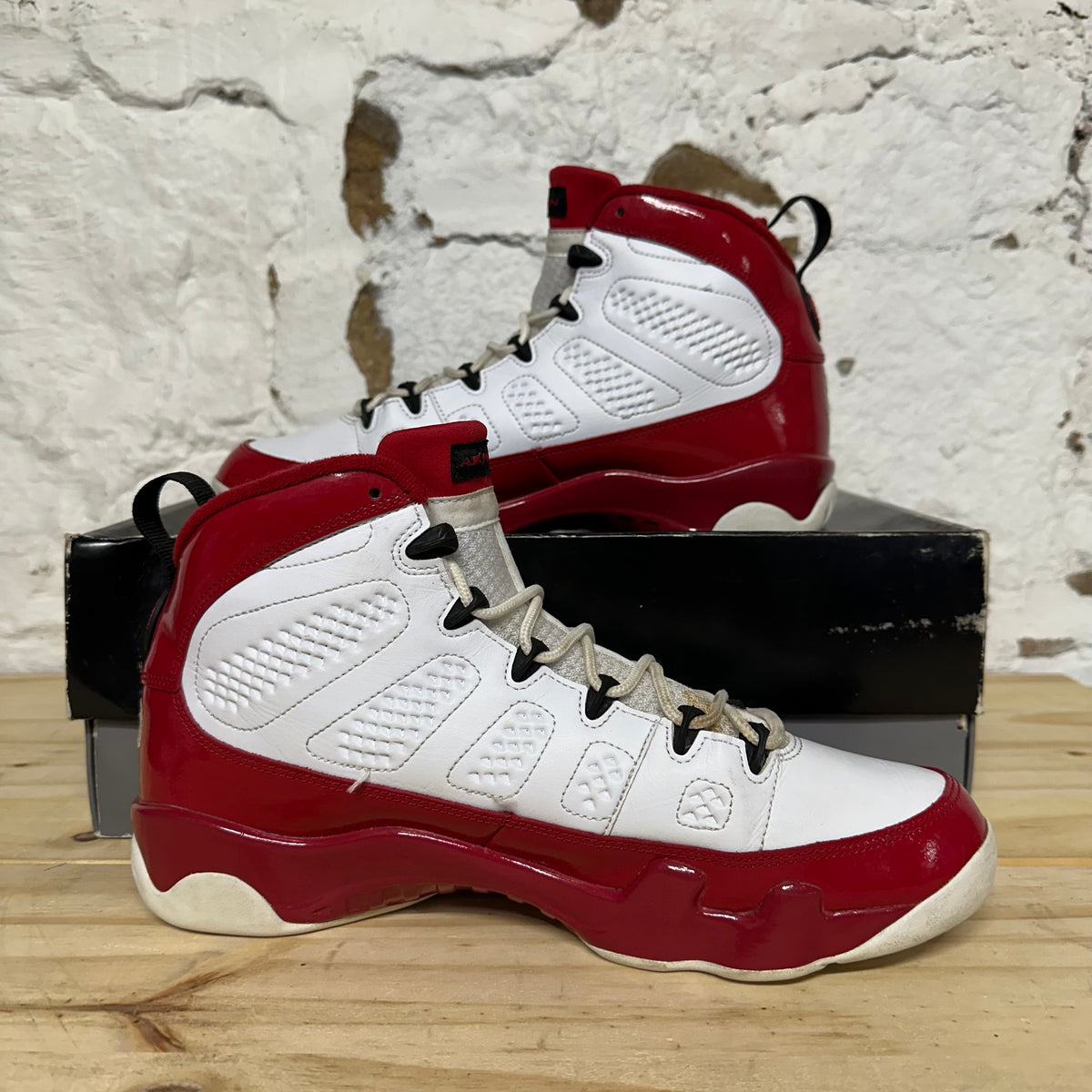 Air Jordan 9 White Gym Red Sz 11
