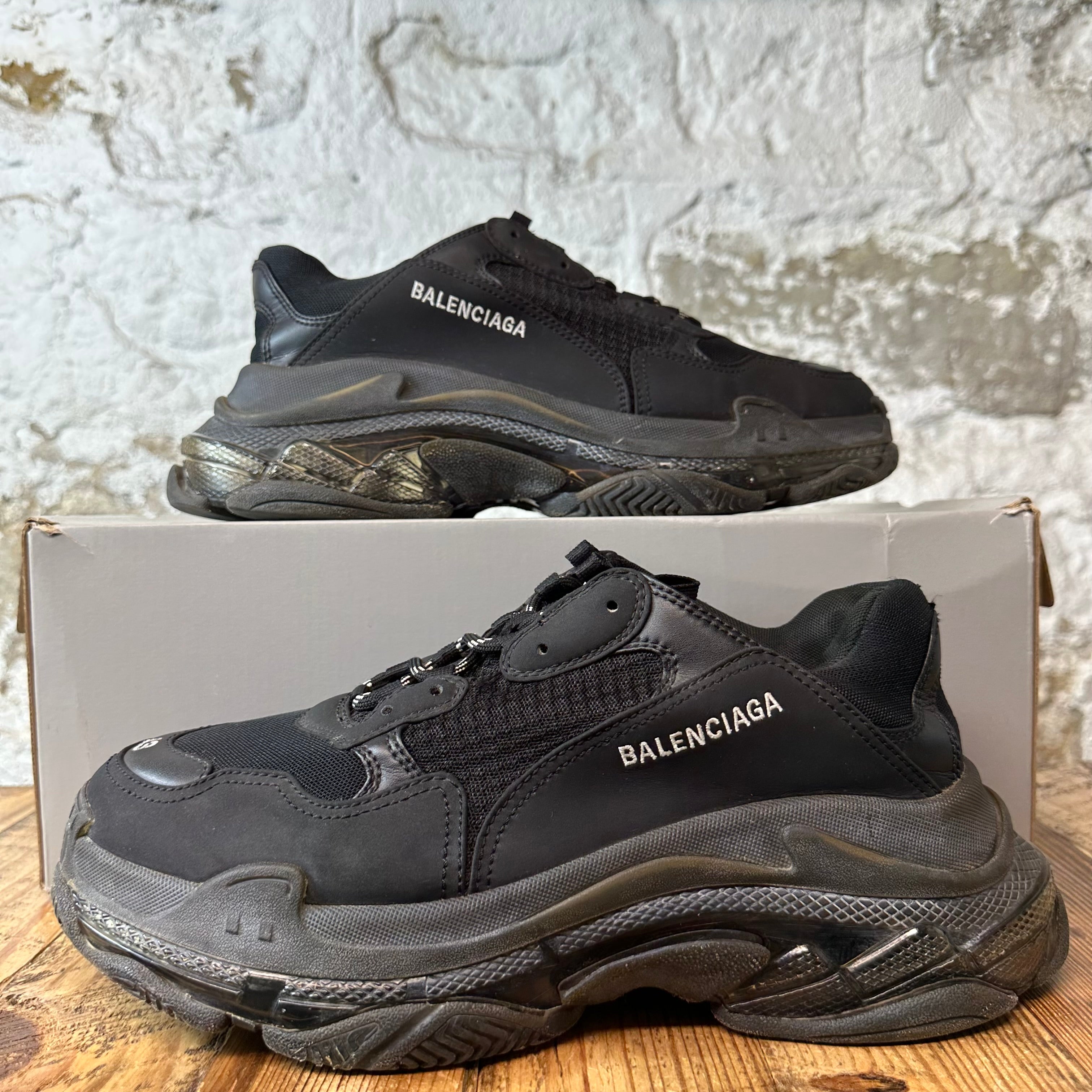 Balenciaga Triple S Triple Black Sneaker Sz 10 (43)