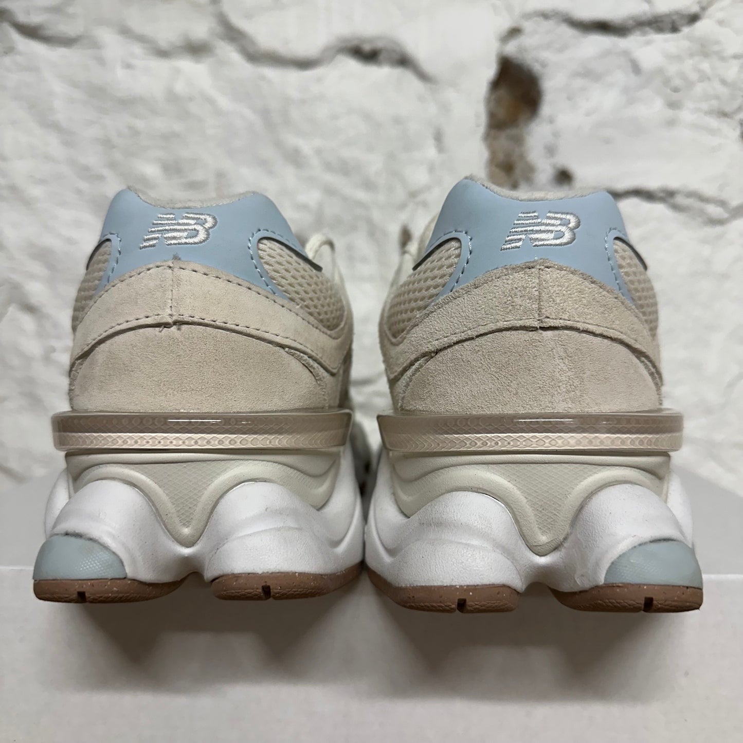 New Balance 9060 Bisque Frosted Glass Sz 8