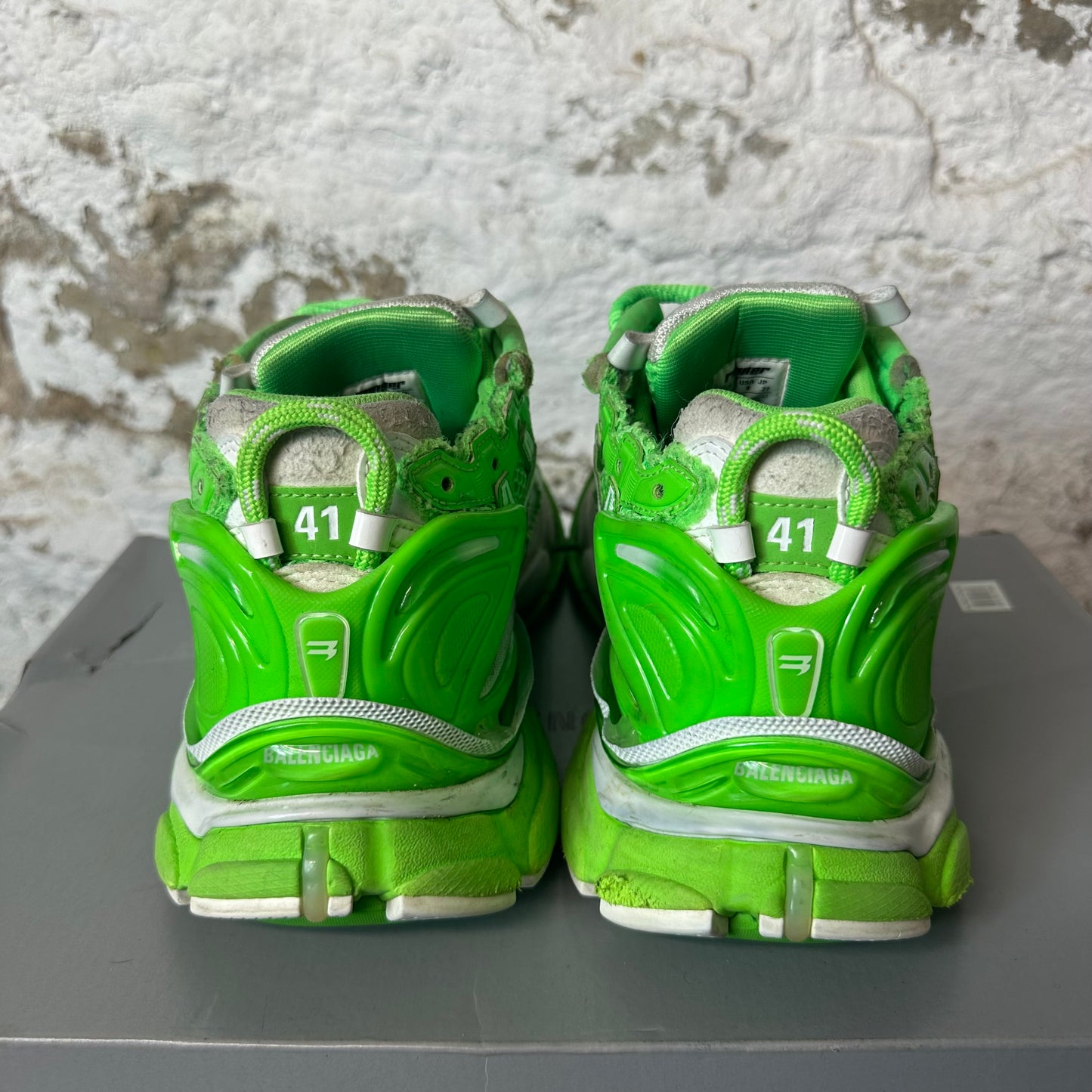 Balenciaga Runner Neon Green White Sz 8 (41)