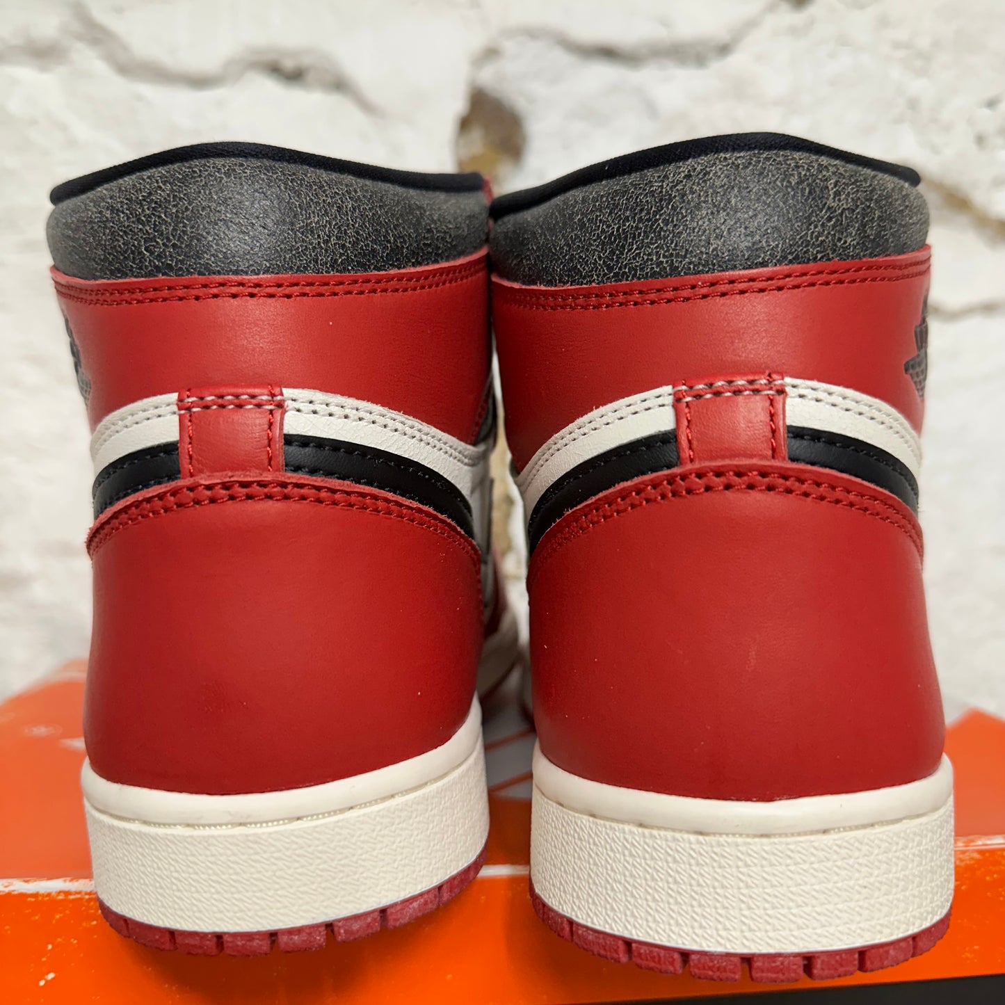 Air Jordan 1 High Chicago Lost and Found Sz 10 DS
