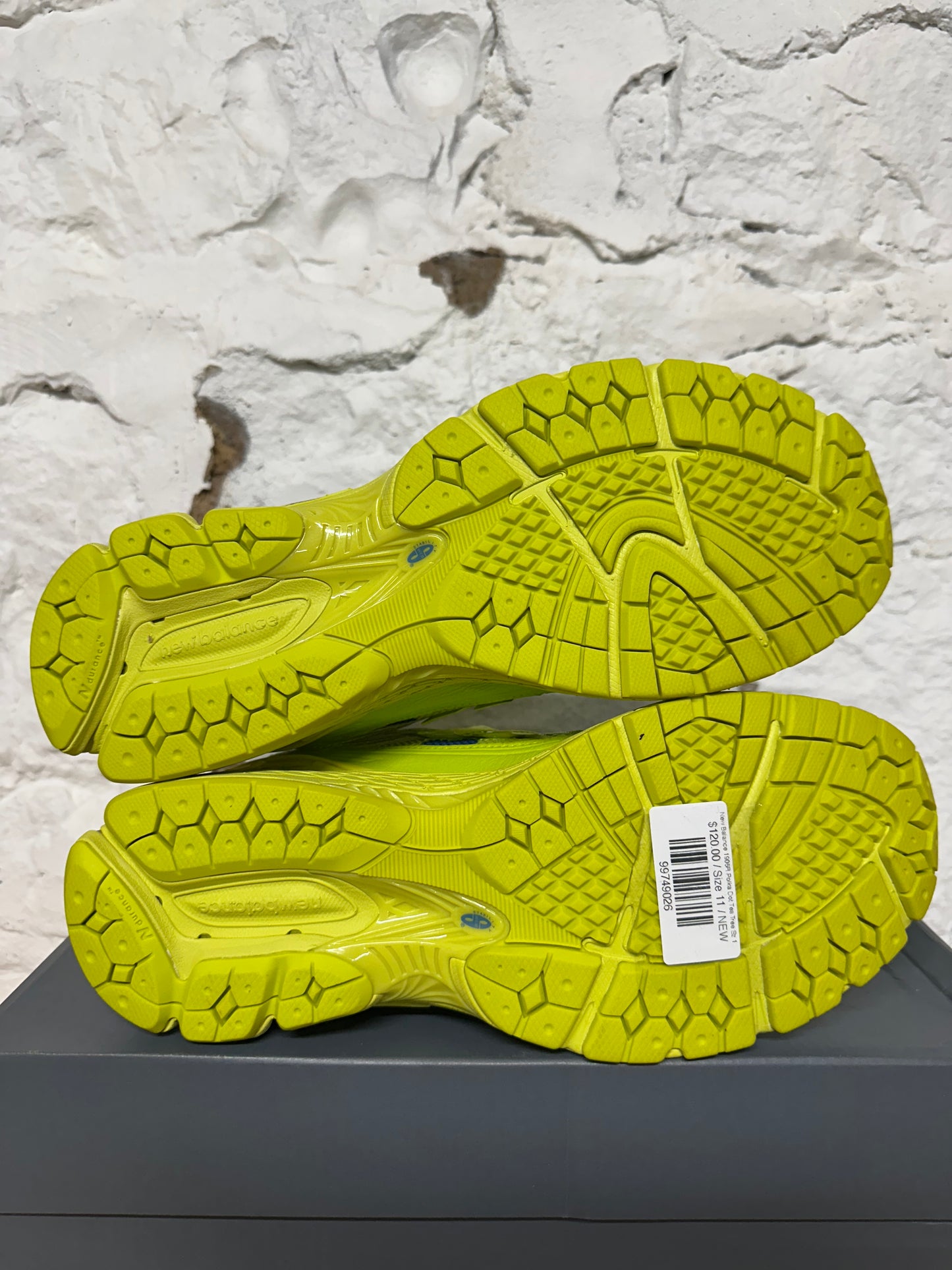 New Balance 1906R Polka Dot Tea Tree Sz 11 DS