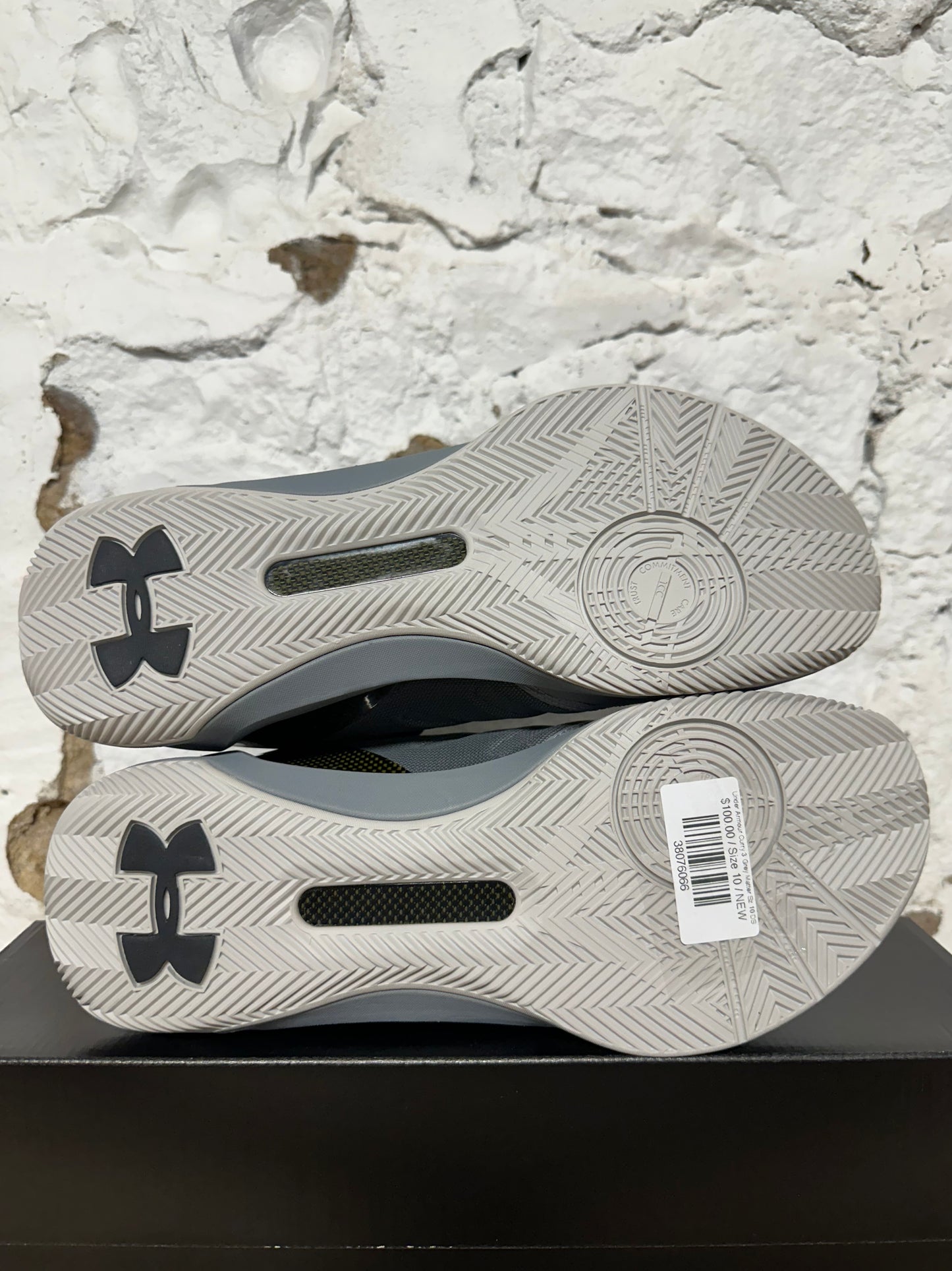 Under Armour Curry 3 Grey Matter Sz 10 DS