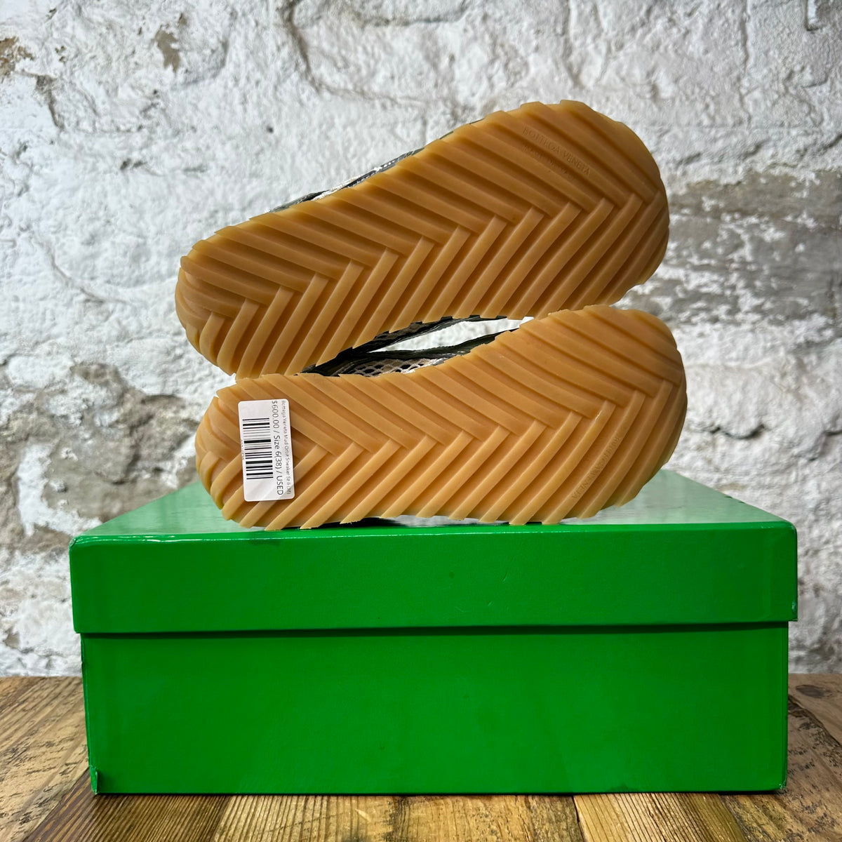 Bottega Veneta Mud Orbit Sneaker Sz 6 (38)