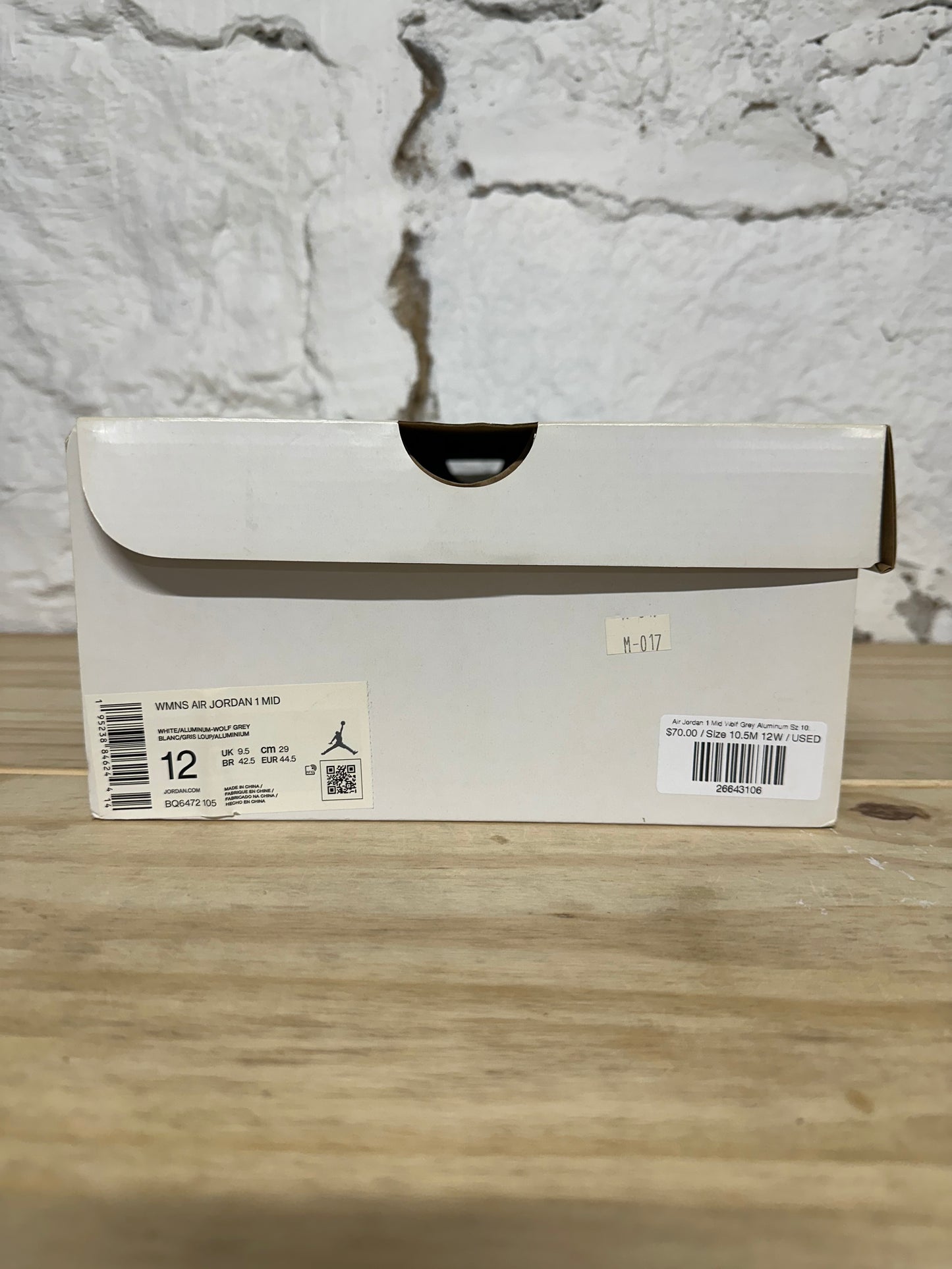 Air Jordan 1 Mid Wolf Grey Aluminum Sz 10.5 (12W)