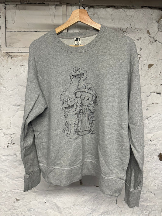 Kaws Sesame Street Grey Crewneck Sz M