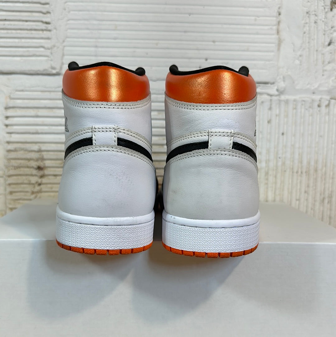 Air Jordan 1 High Electro Orange Sz 9