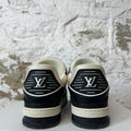 Louis Vuitton Black White Trainer Sz 9 (7.5LV) No Box