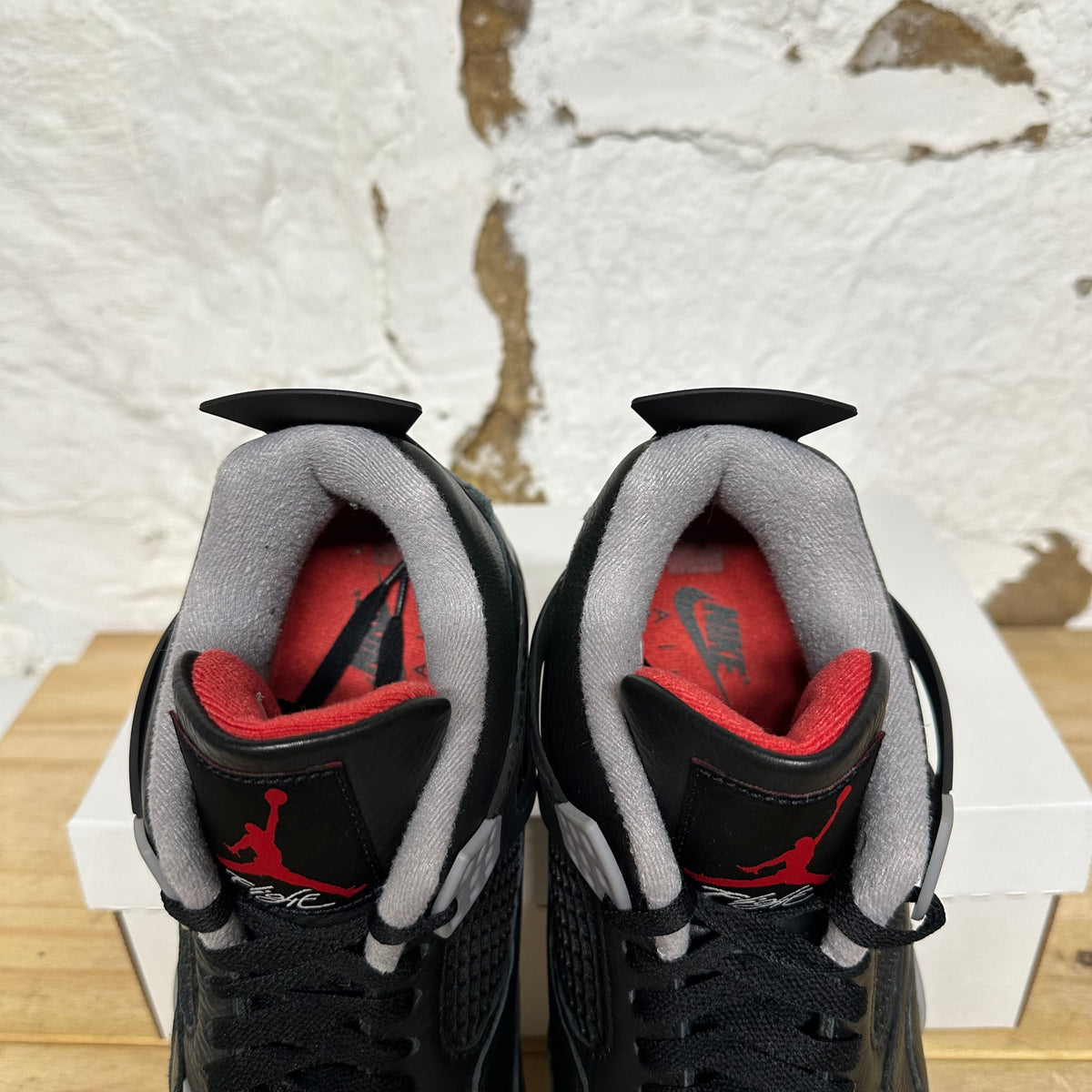 Air Jordan 4 Bred Reimagined Sz 11