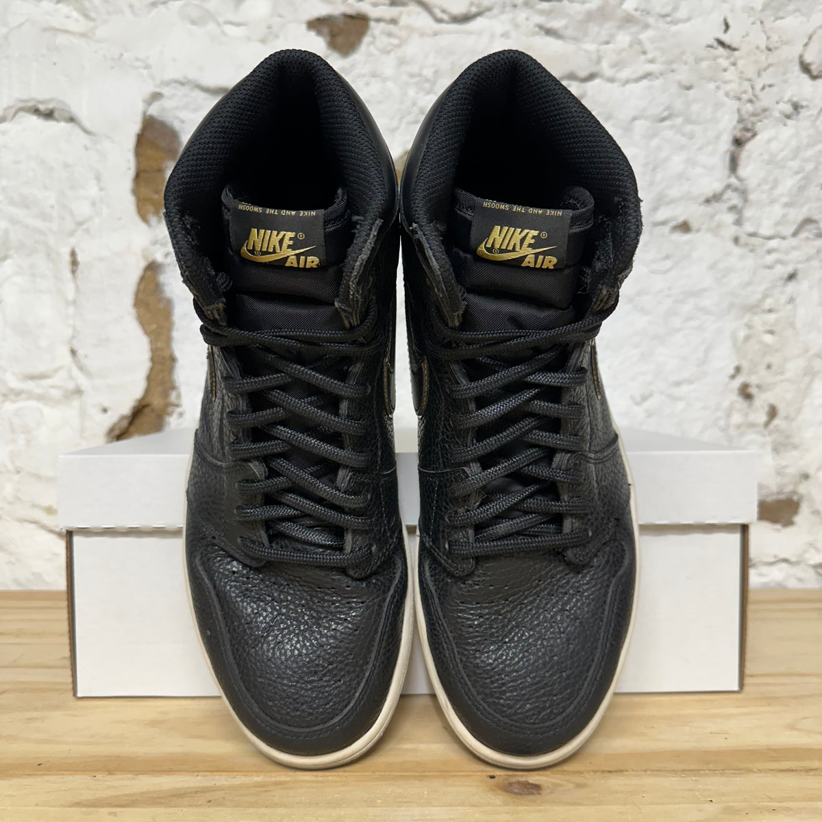 Air Jordan 1 High City of Flight Sz 9
