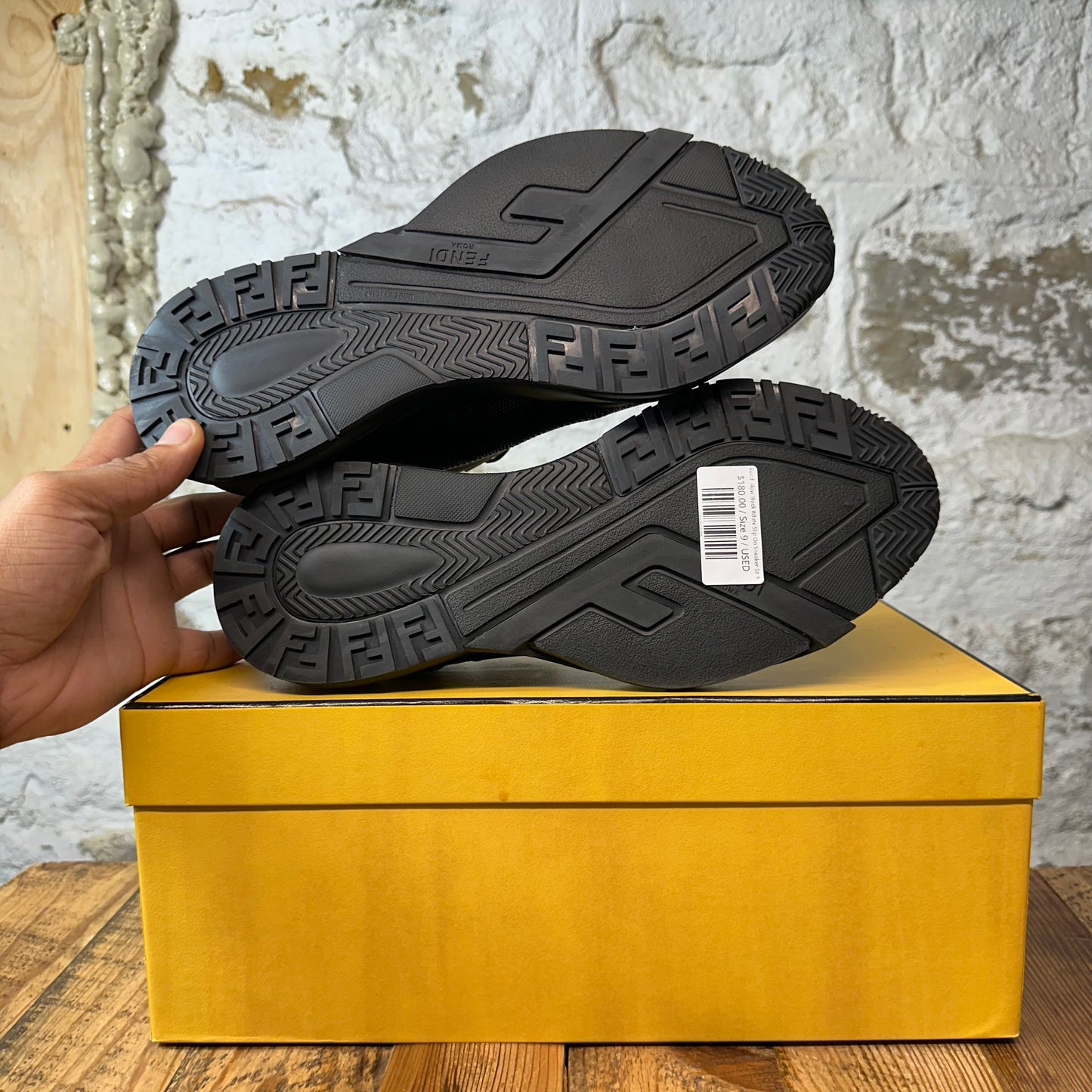 Fendi Flow Black White Slip On Sneaker Sz 9