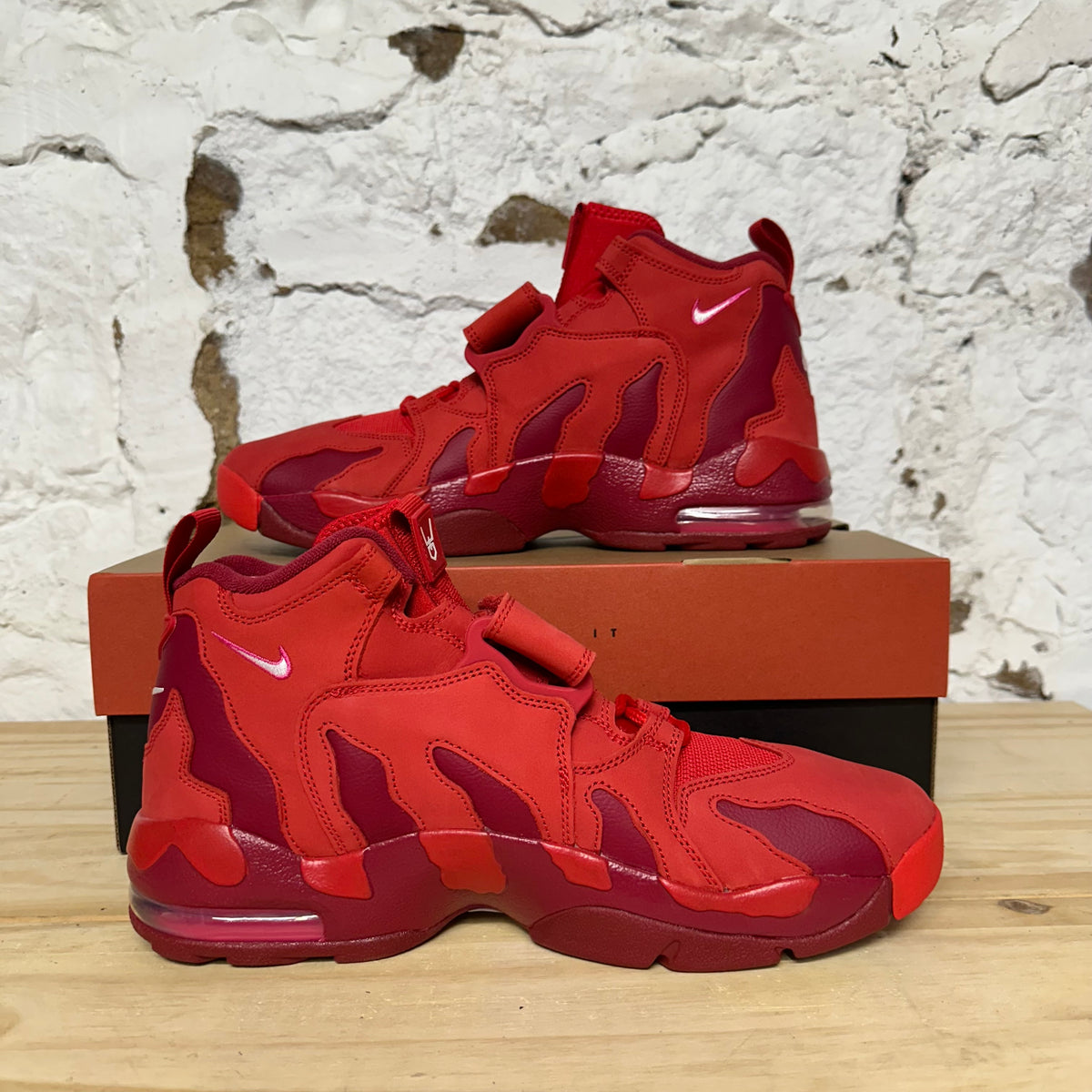 Nike Air DT Max '96 Love Letter To Connie Sz 12 DS