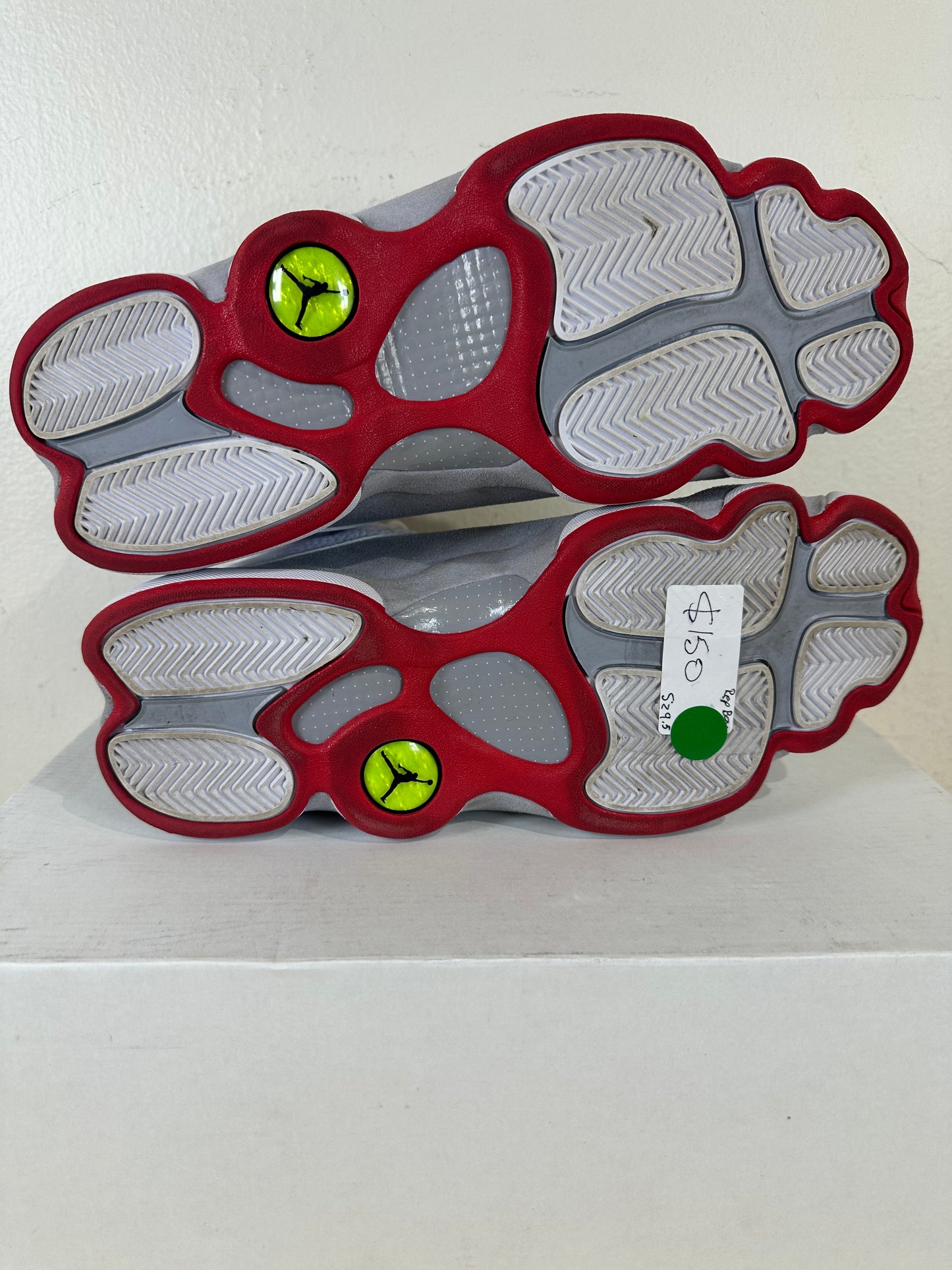Air Jordan 13 Wolf Grey Sz 9.5