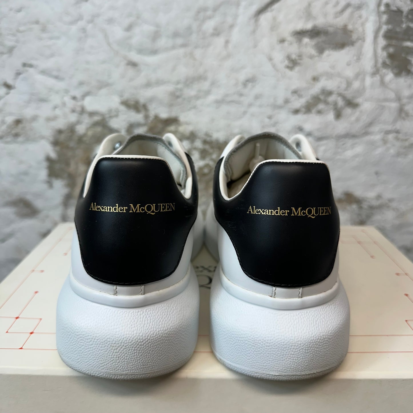 Alexander Mcqueen Black Tab White Sneaker Sz 7.5 (40.5)