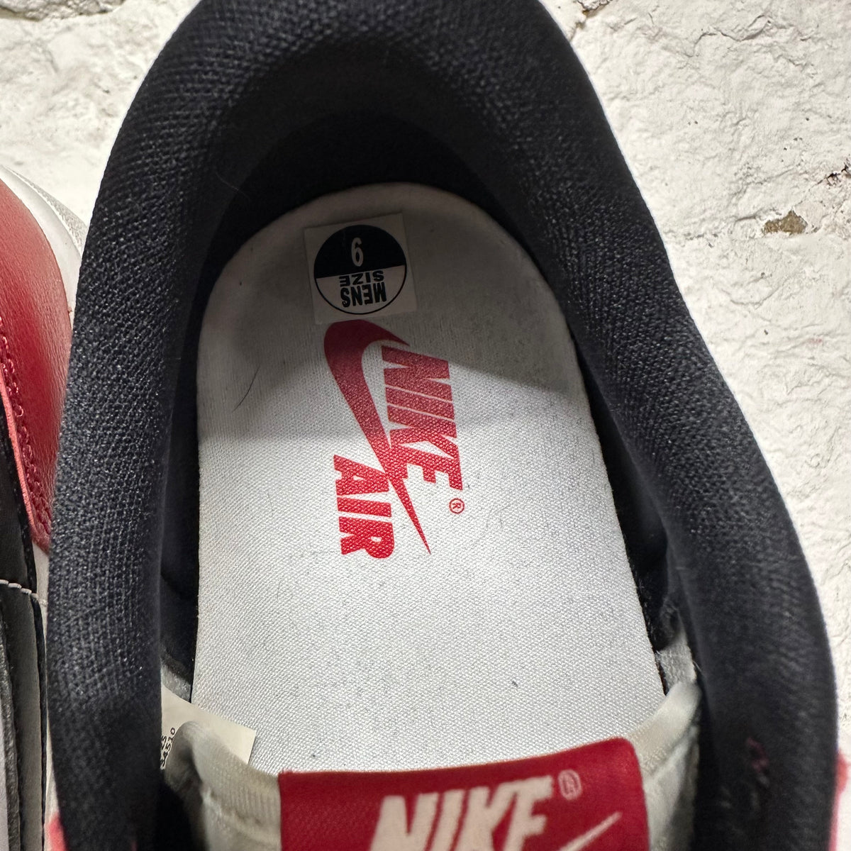 Air Jordan 1 Low Chicago (2025) Sz 9
