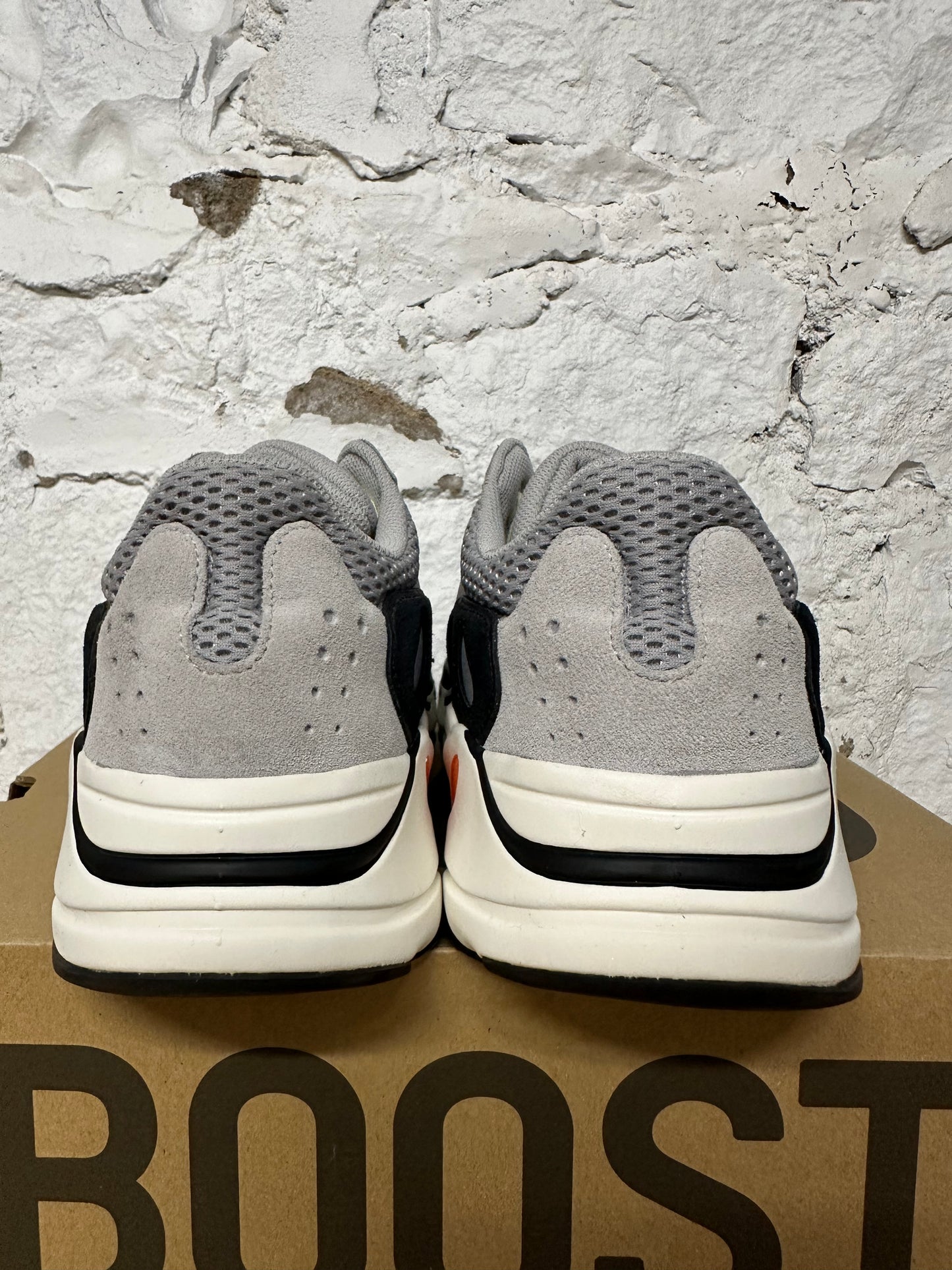 Yeezy 700 Wave Runner Sz 12