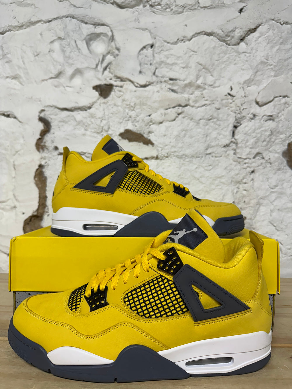 Air Jordan 4 Lightning Sz 12 DS