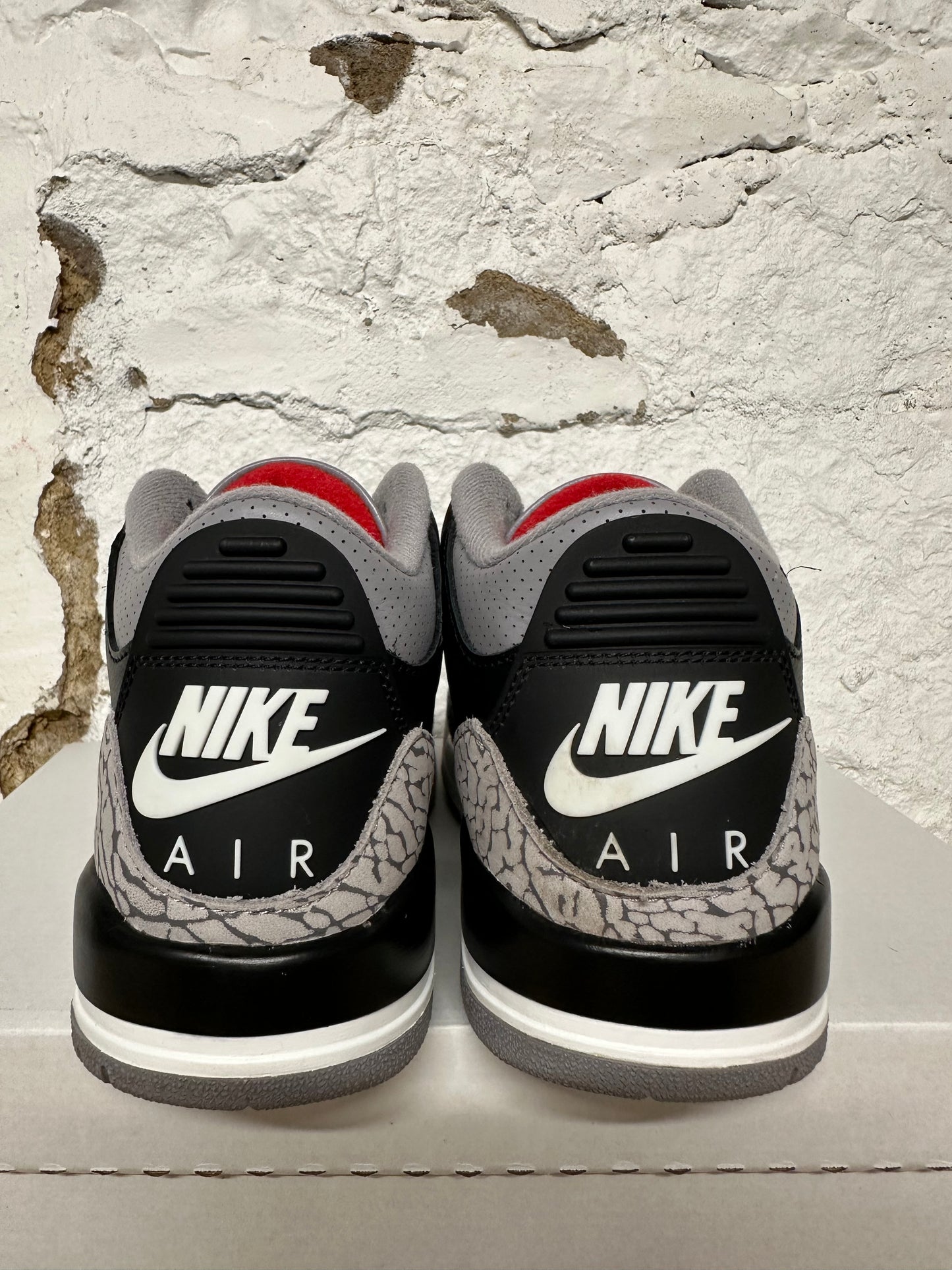 Air Jordan 3 Black Cement Sz 8
