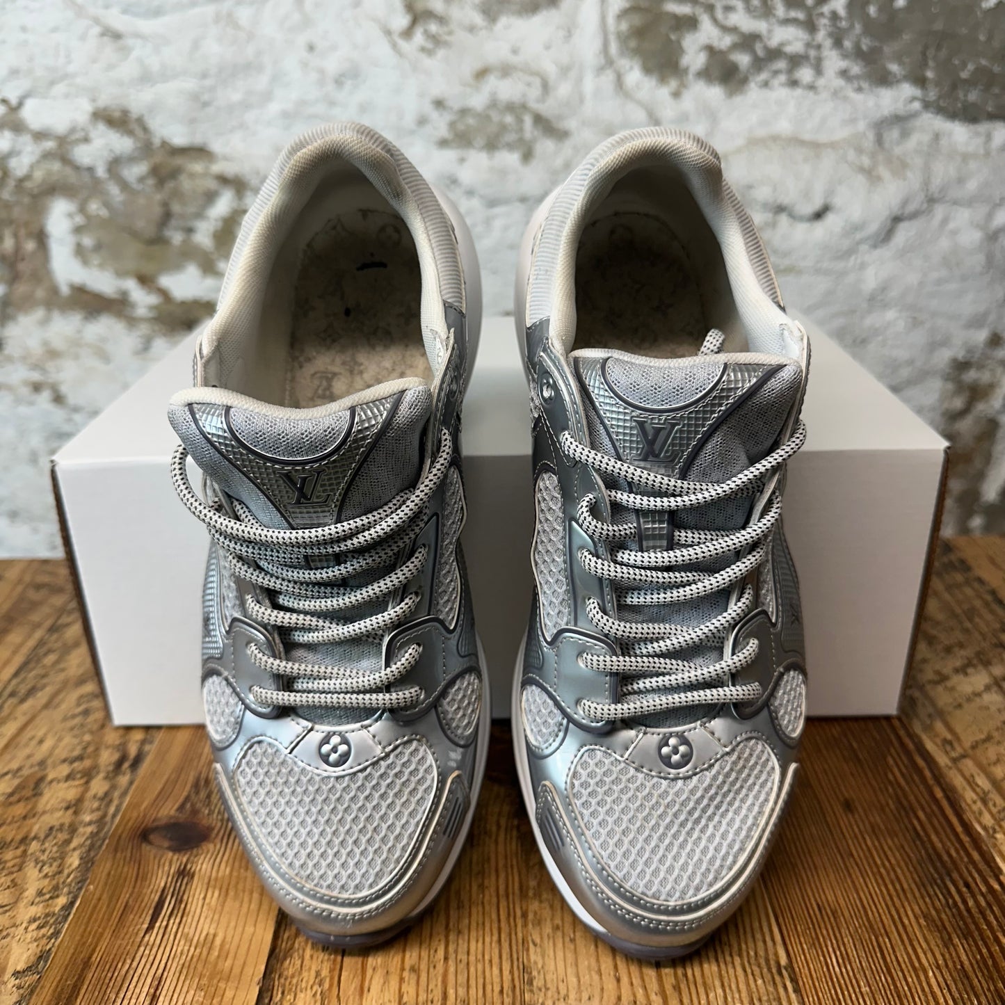 Louis Vuitton Olympia Silver White Sneaker Sz 6.5 (39)