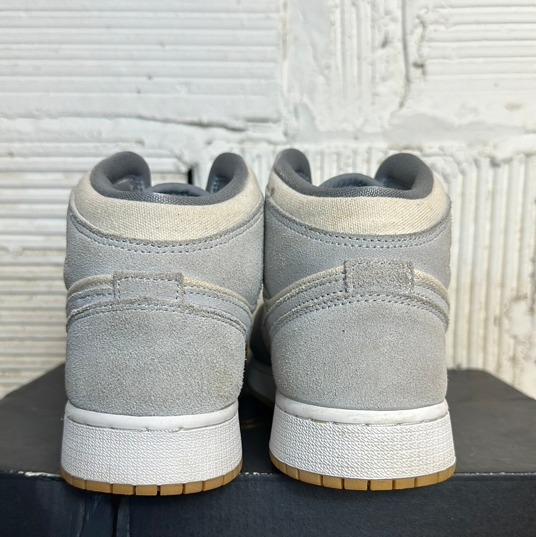 Air Jordan 1 Mid SE Coconut Milk Particle Grey Sz 7Y