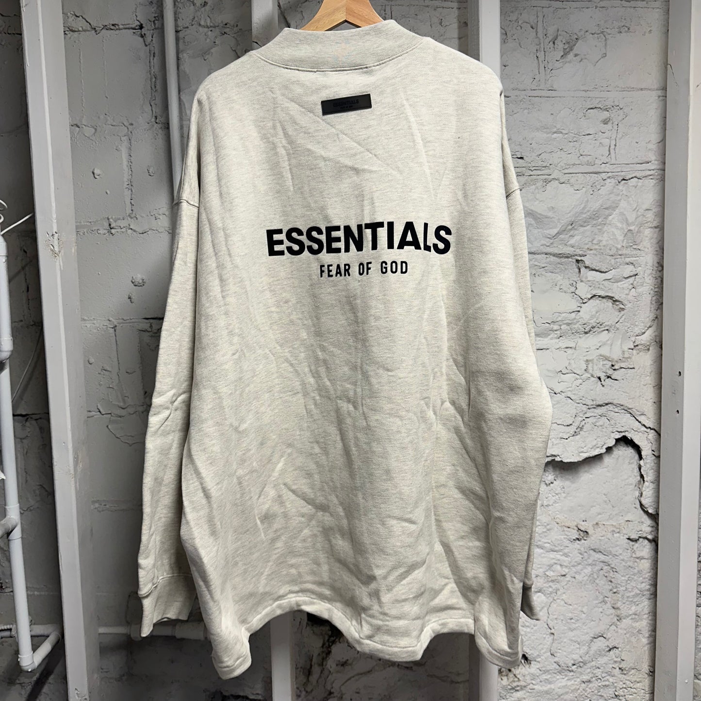 Fear of God Essentials Light Oatmeal Relaxed Crewneck Sz XXL DS