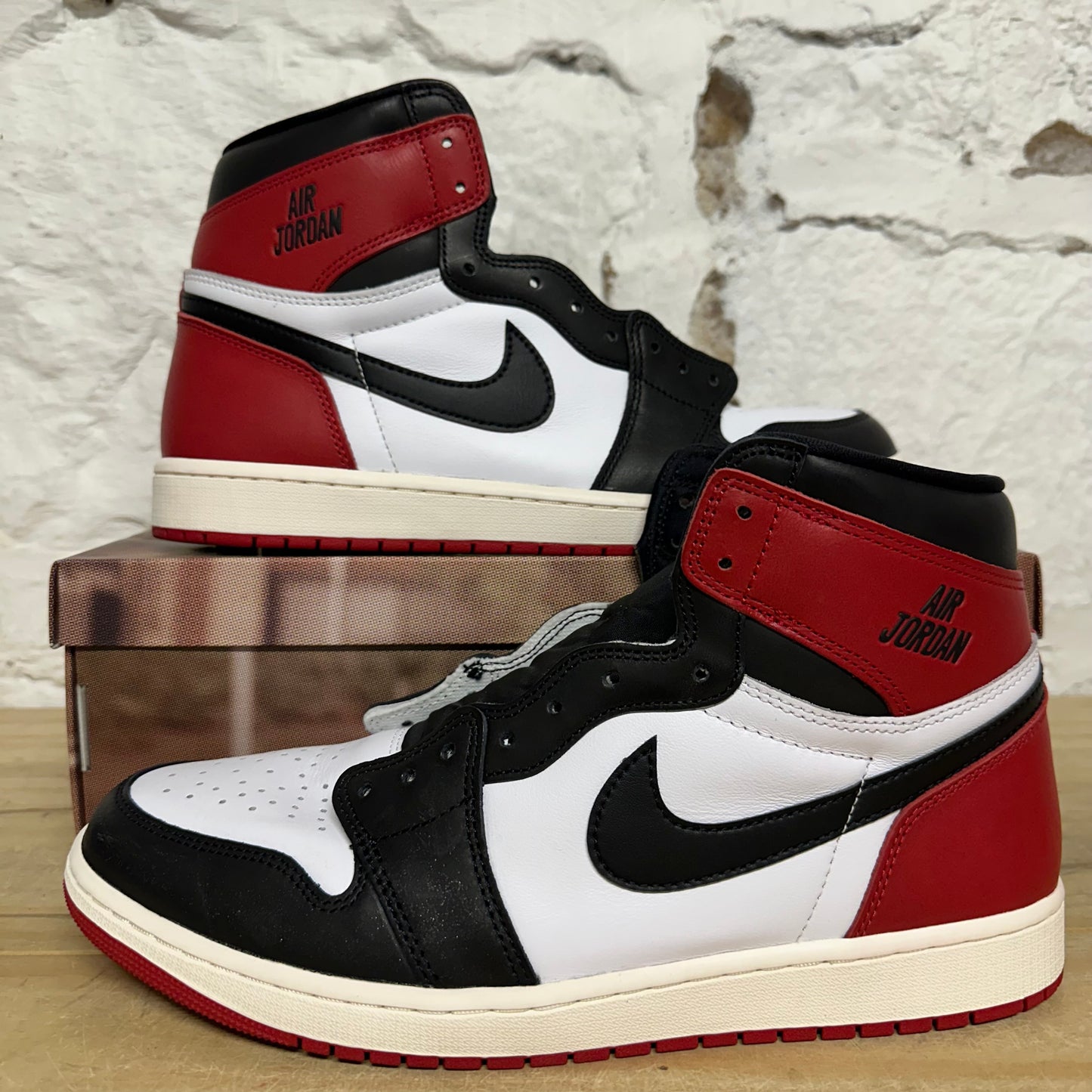 Air Jordan 1 High Black Toe Reimagined Sz 13