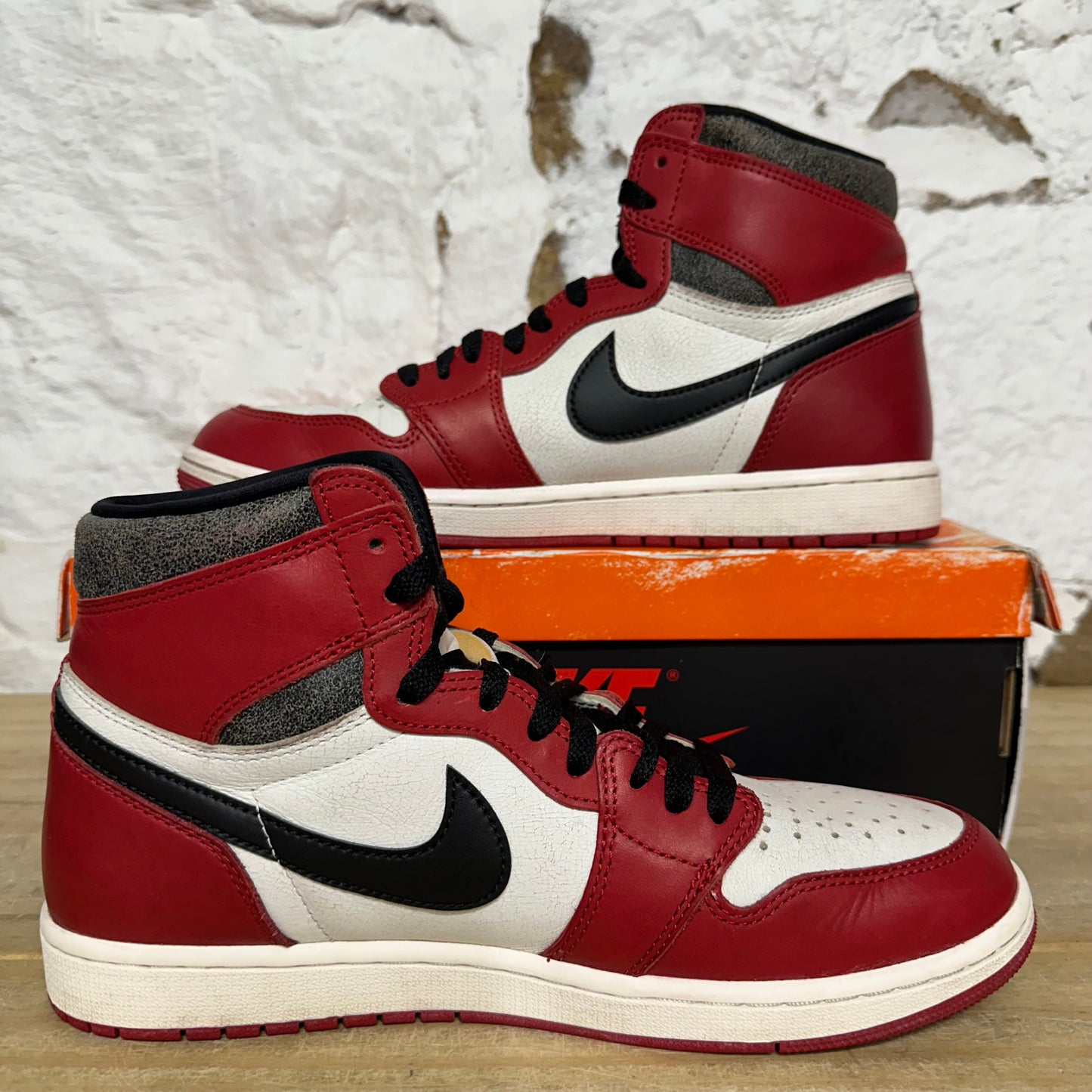 Air Jordan 1 High Chicago Lost and Found Sz 10
