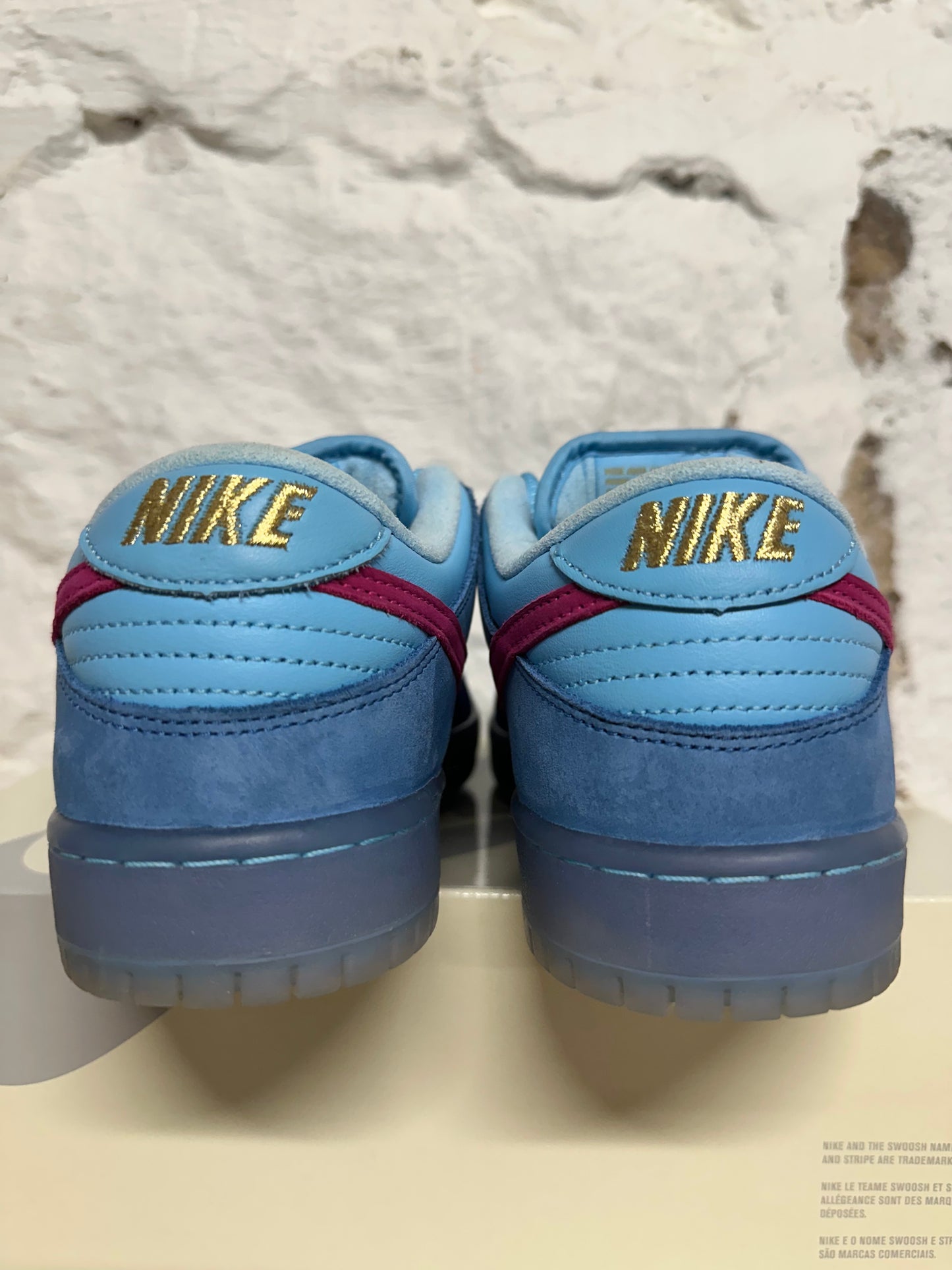 Nike Dunk Low SB Run The Jewels Sz 9