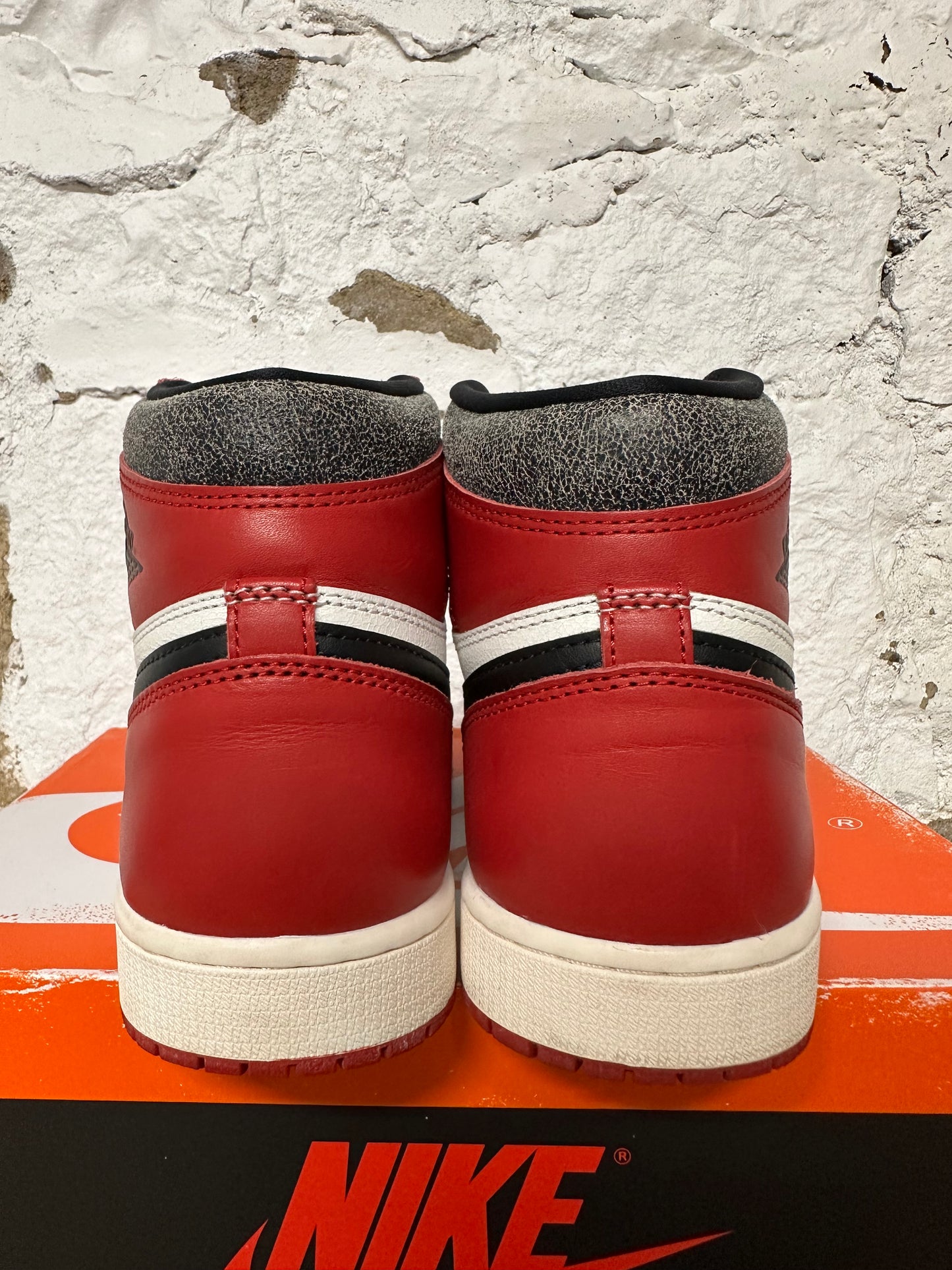Air Jordan 1 High Lost And Found Sz 10